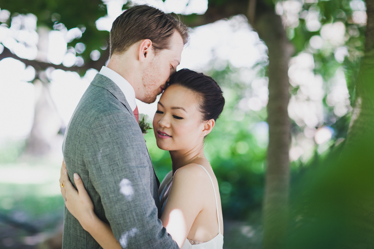 Brooklyn-Winery-Intimate-Documentary-Wedding-Photography-8.jpg