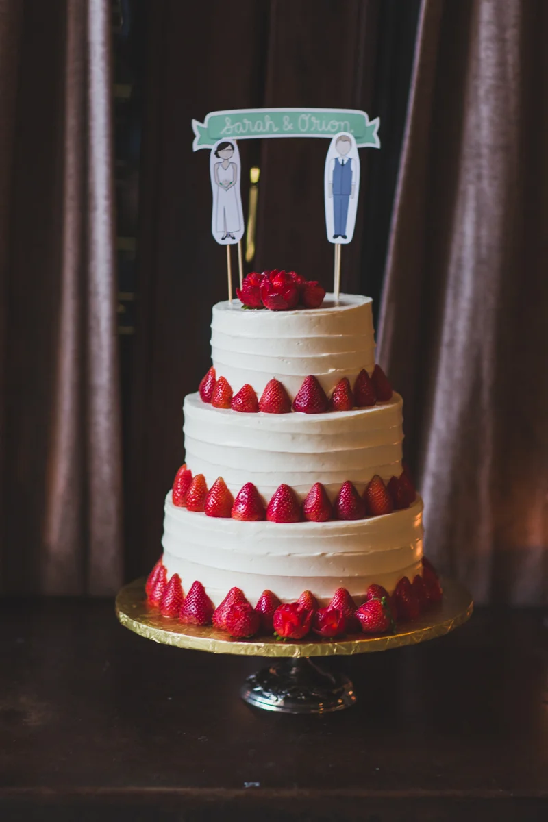 Brooklyn-Winery-Intimate-Documentary-Wedding-Photography-56.jpg