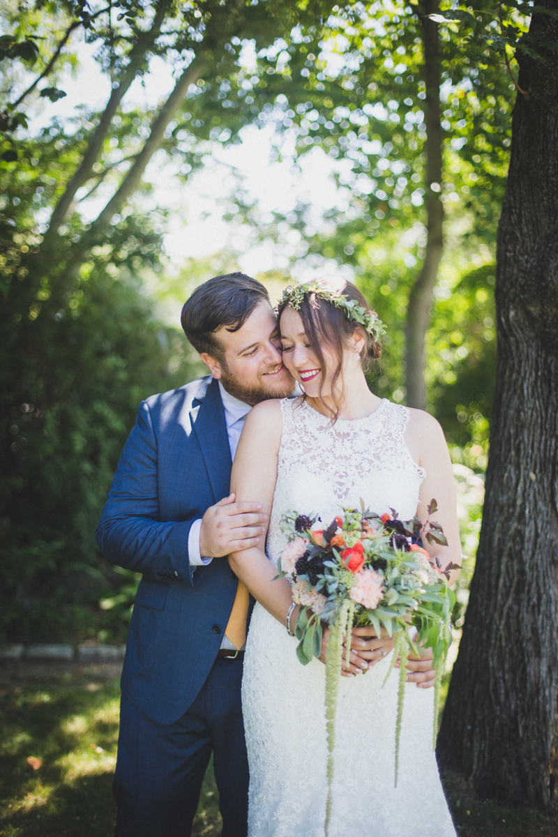 Long-Island-Documentary-Wedding-Photography-Summer-Tent-Wedding-in-New-York-32.jpg