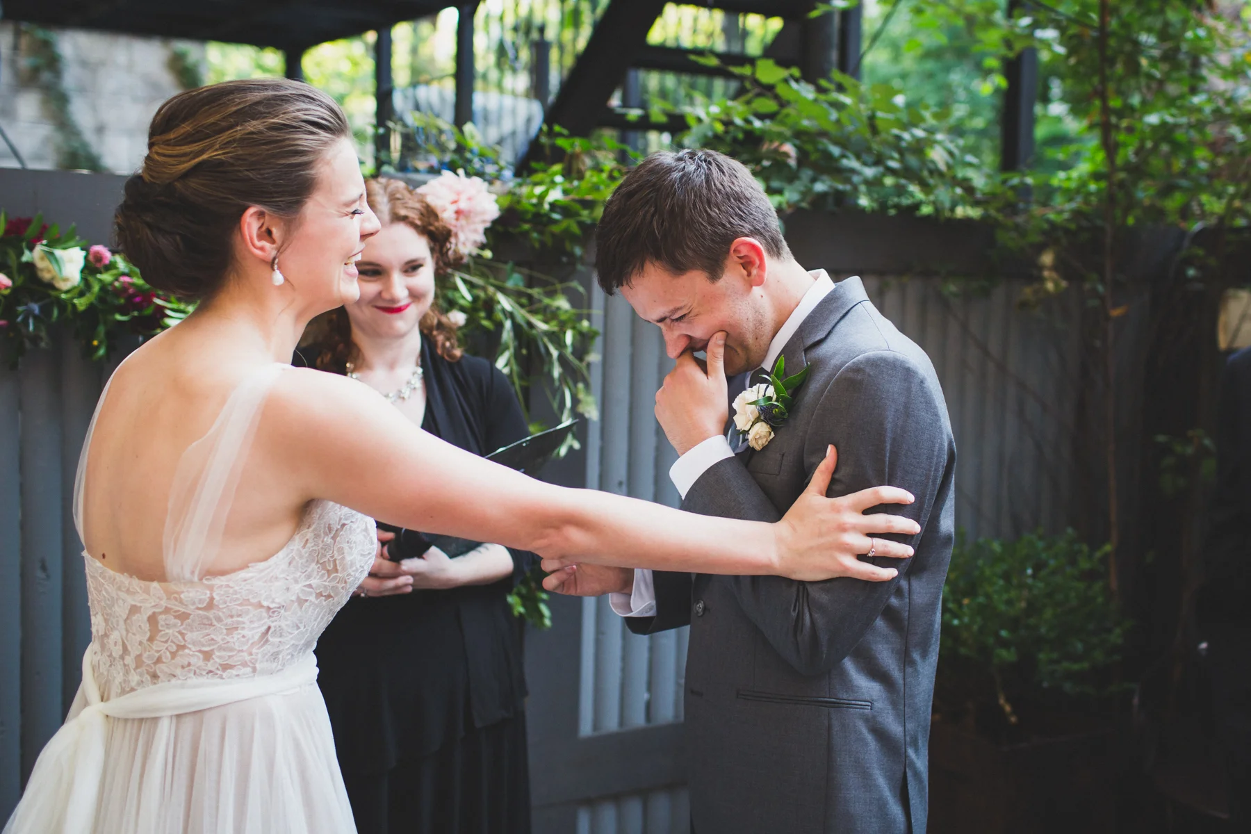 ICI-Restaurant-Fort-Greene-Brooklyn-Intimate-Documentary-Wedding-Photography-Elvira-Kalviste-40.jpg