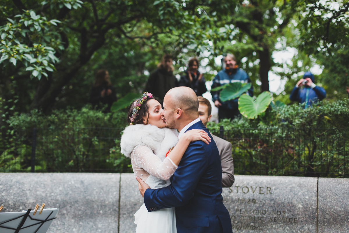 Wythe-Hotel-Wedding-Central-Park-Shakespeare-Garden-Documentary-Fine-Art-Photography-Elvira-Kalviste-106.jpg