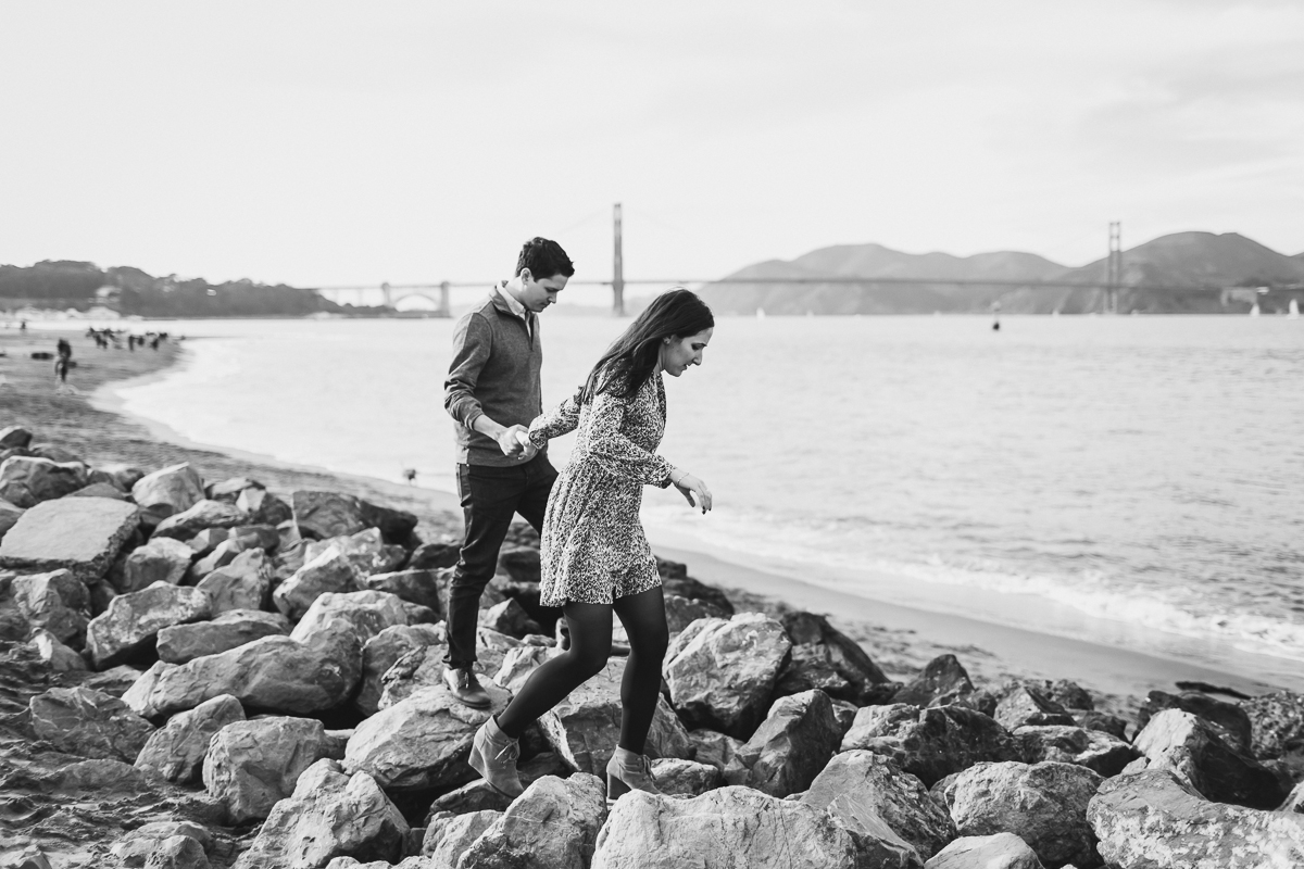 San-Francisco-Engagement-Session-Presidio-crissy-field-wedding-photographer-20.jpg