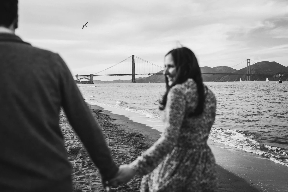 San-Francisco-Engagement-Session-Presidio-crissy-field-wedding-photographer-26.jpg