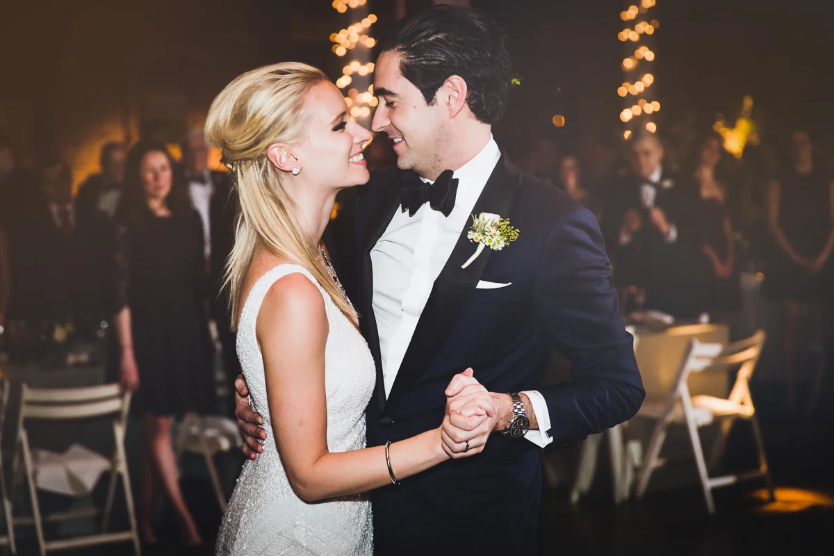 Metropolitan-Building-Documentary-Wedding-Photographer-Elvira-Kalviste-New-York-65.jpg