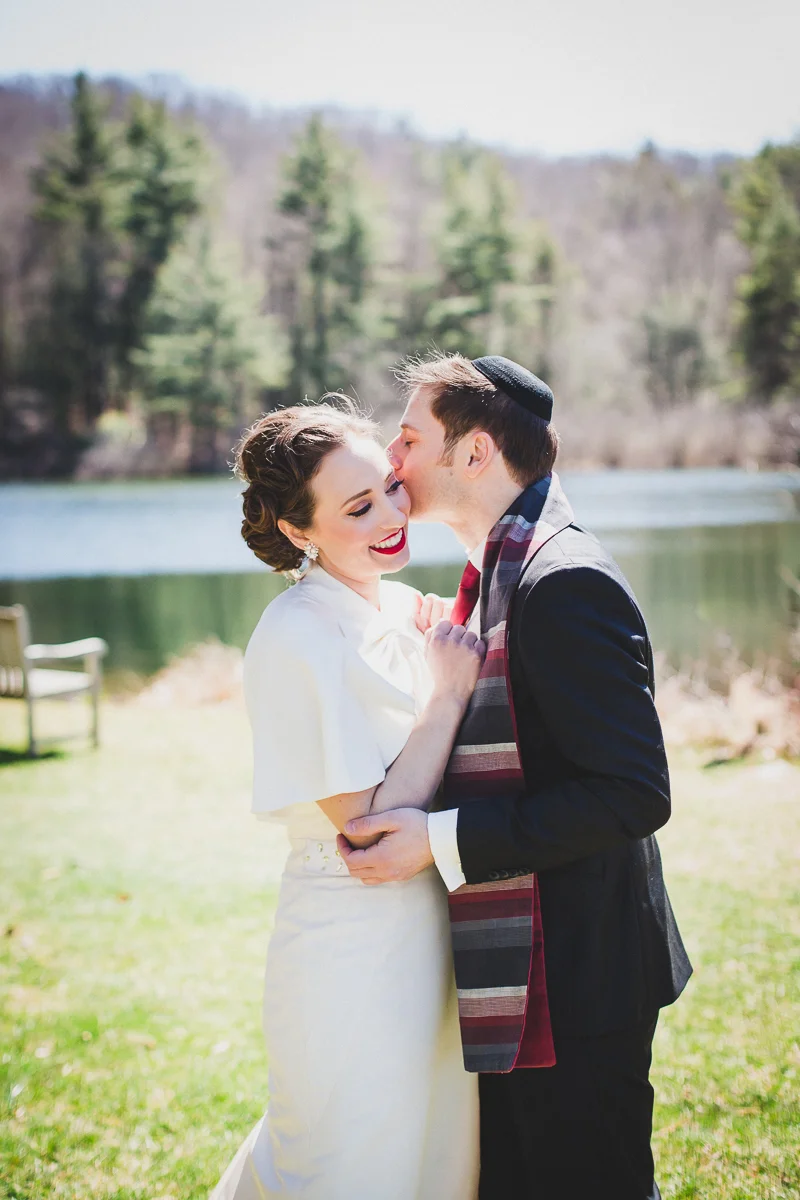Spring-Camp-Wedding-at-Isabella-Freemans-Jewish-Retreat-Center-New-York-and-Connecticut-Documentary-Wedding-Photographer-9.jpg