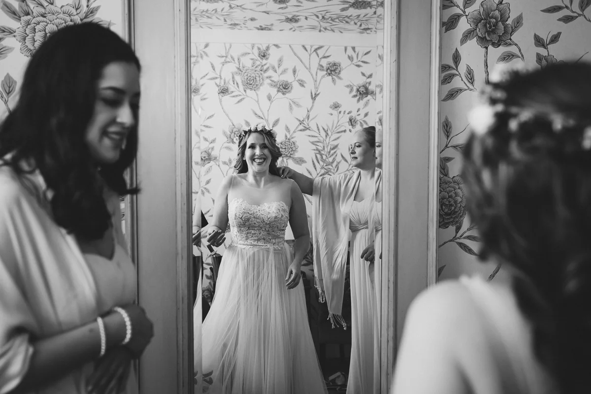 Bronx-New-York-Botanical-Garden-Stone-Mill-Documentary-Wedding-Photography-13.jpg