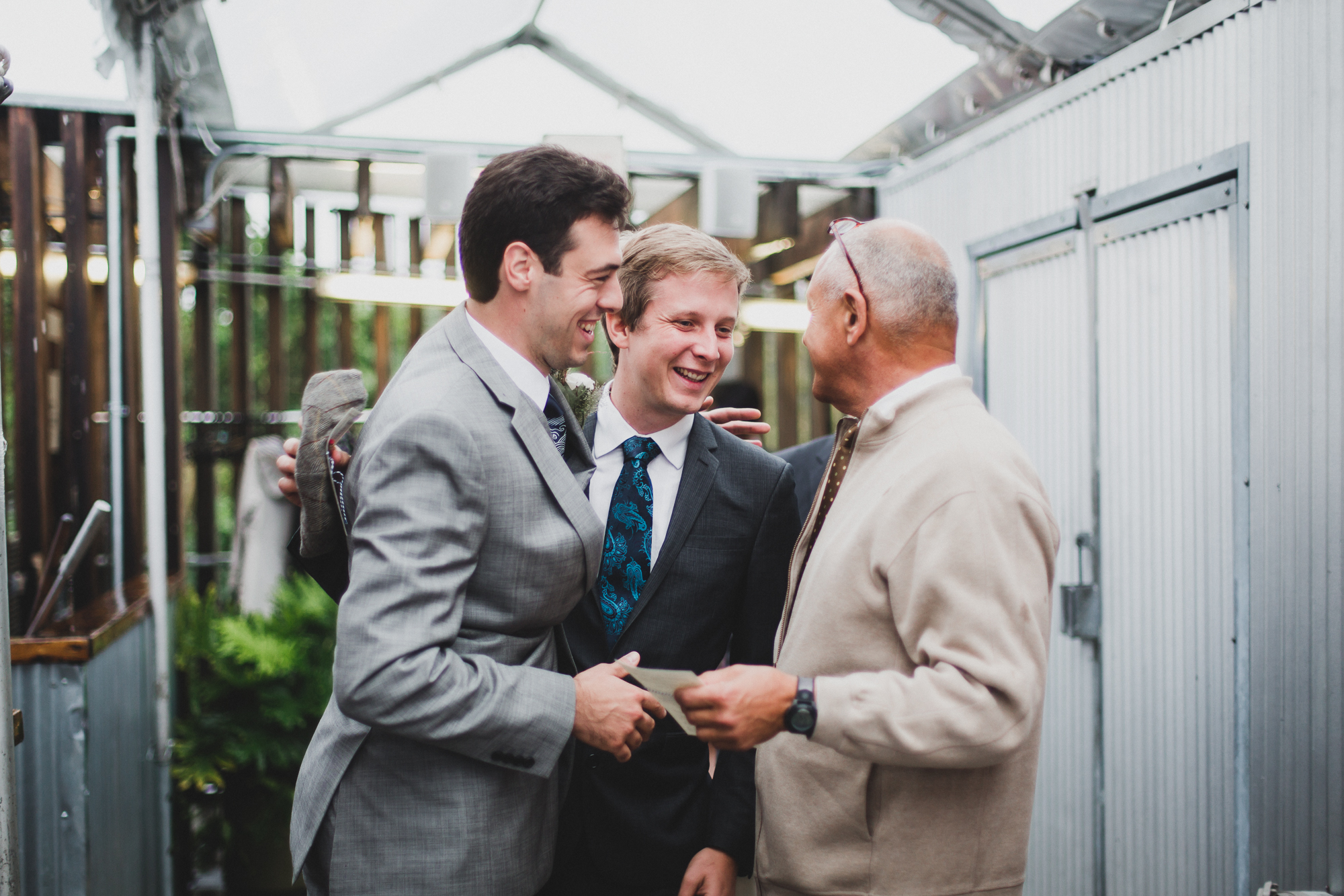 Forninos-Pier-6-Dumbo-Brooklyn-Documentary-Wedding-Photographer-38.jpg