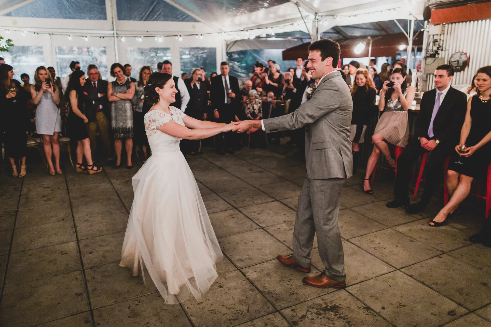 Forninos-Pier-6-Dumbo-Brooklyn-Documentary-Wedding-Photographer-76.jpg