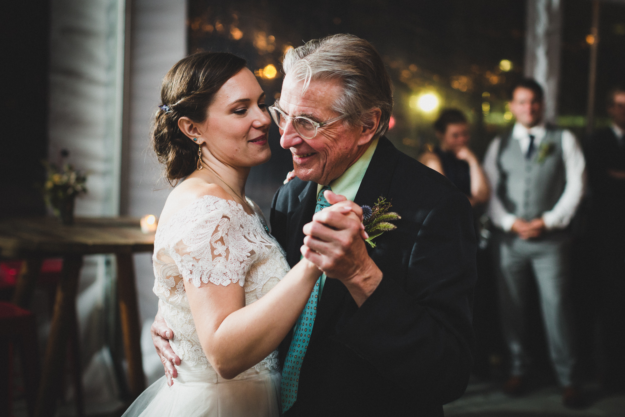 Forninos-Pier-6-Dumbo-Brooklyn-Documentary-Wedding-Photographer-81.jpg