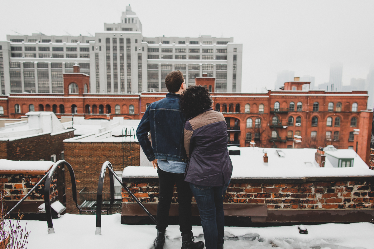 Winter-Snow-Brooklyn-Heights-Lifestyle-Documentary-Engagement-Photos-18.jpg