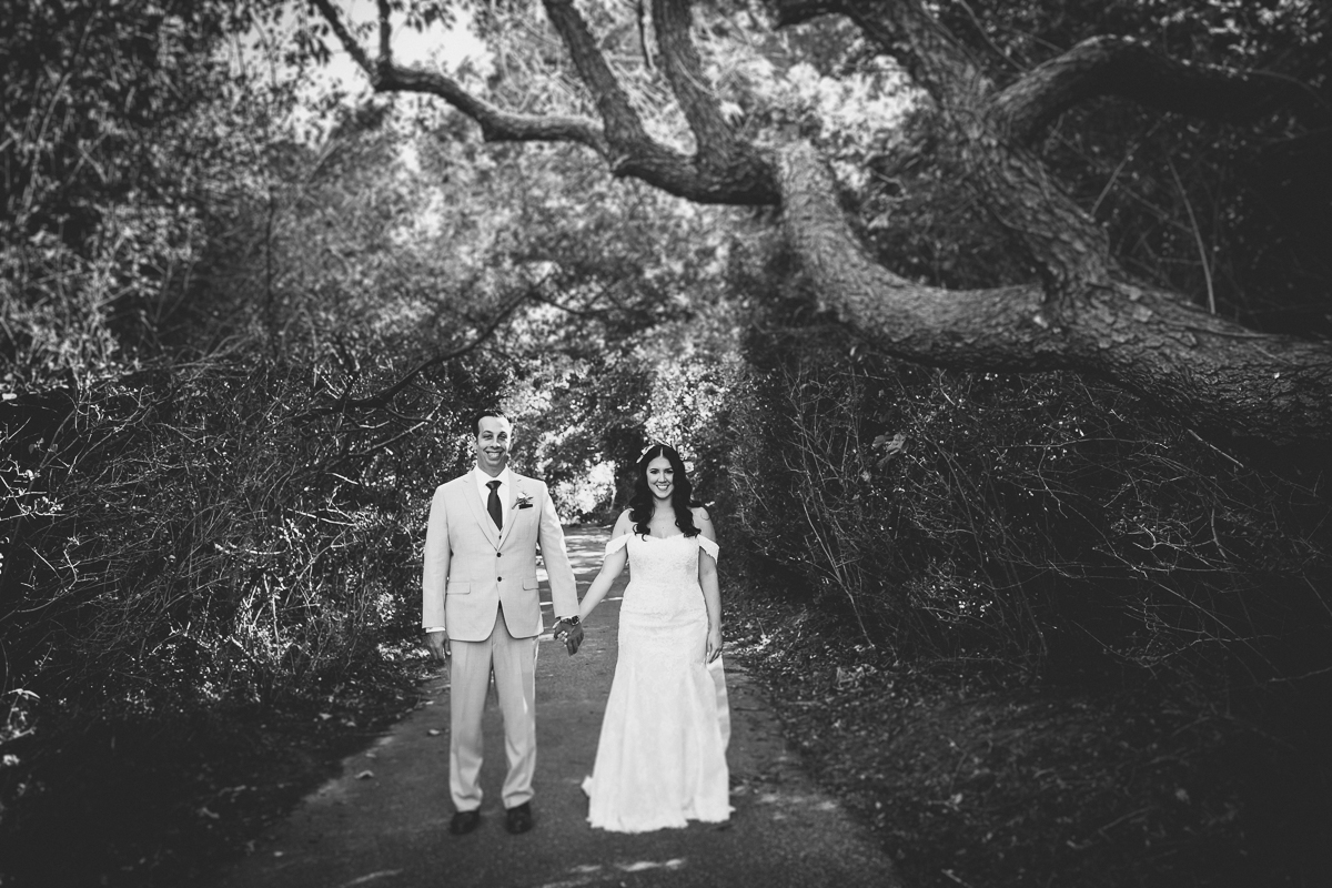 Brecknock-Hall-Greenport-Long-Island-Documentary-Wedding-Photographer-Elvira-Kalviste-25.jpg