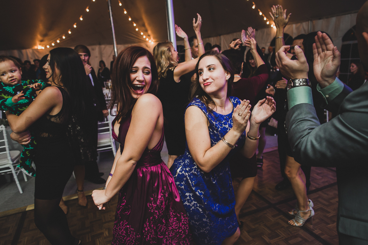 Brecknock-Hall-Greenport-Long-Island-Documentary-Wedding-Photographer-Elvira-Kalviste-76.jpg