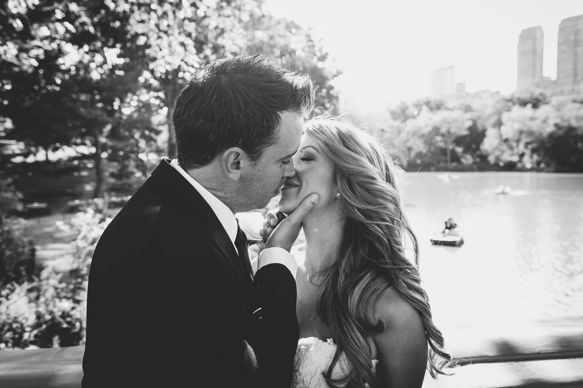 New-York-Central-Park-Loebs-Boat-House-NYC-Documentary-Wedding-Photographer-28.jpg