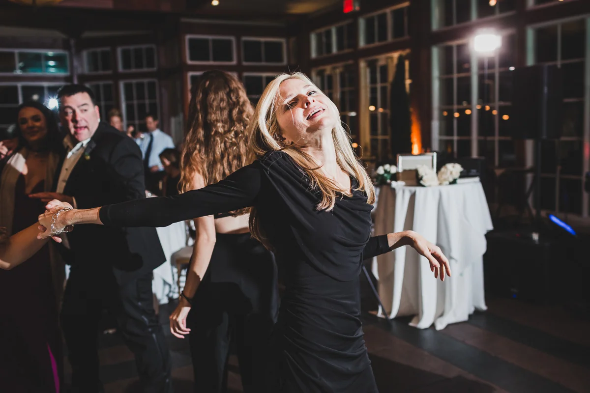 New-York-Central-Park-Loebs-Boat-House-NYC-Documentary-Wedding-Photographer-83.jpg