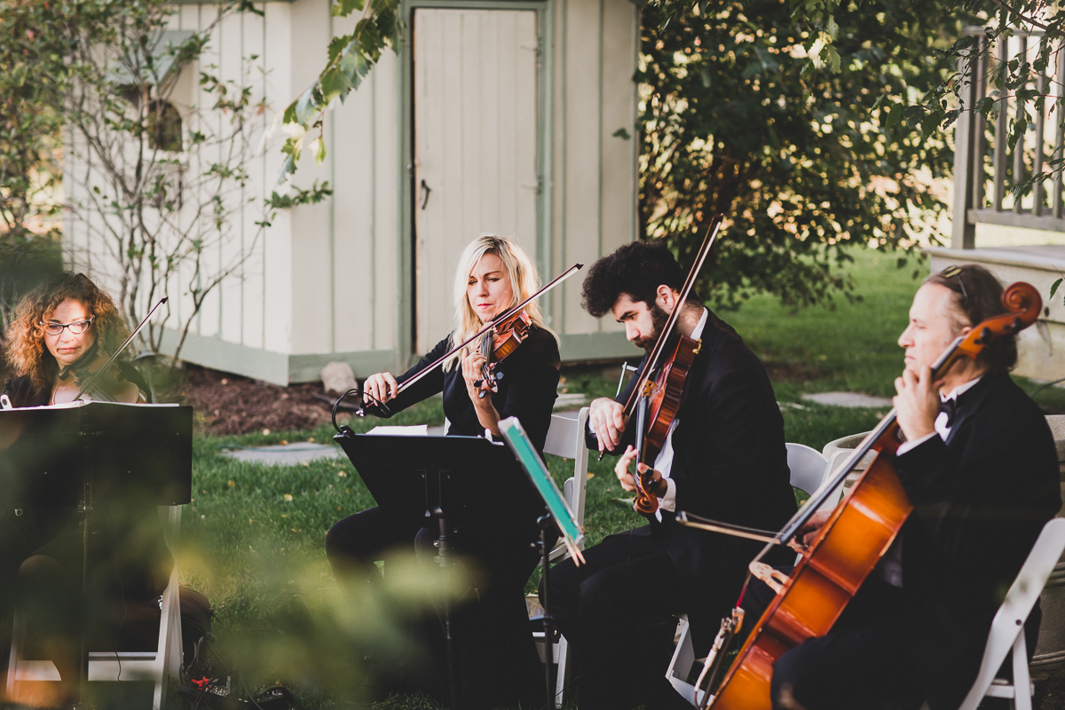 Jedediah-Hawkins-Inn-Documentary-Wedding-Photographer-Long-Island-60.jpg