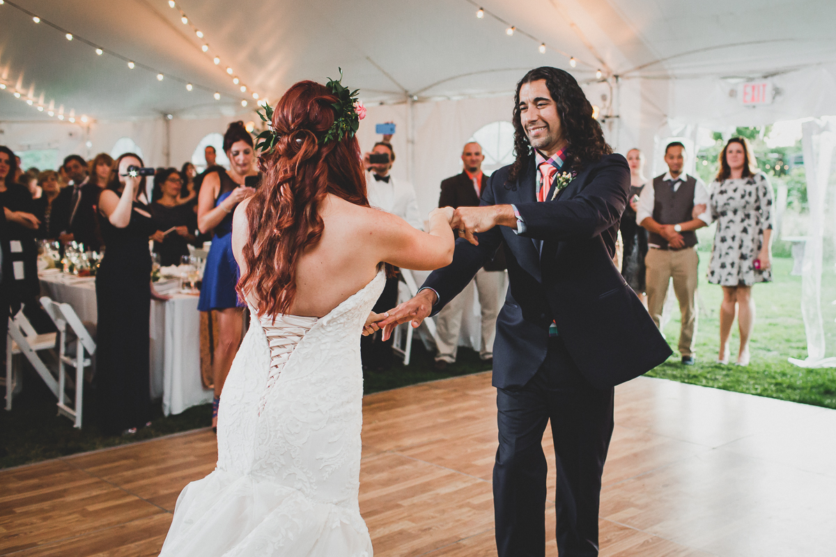 Jedediah-Hawkins-Inn-Documentary-Wedding-Photographer-Long-Island-91.jpg