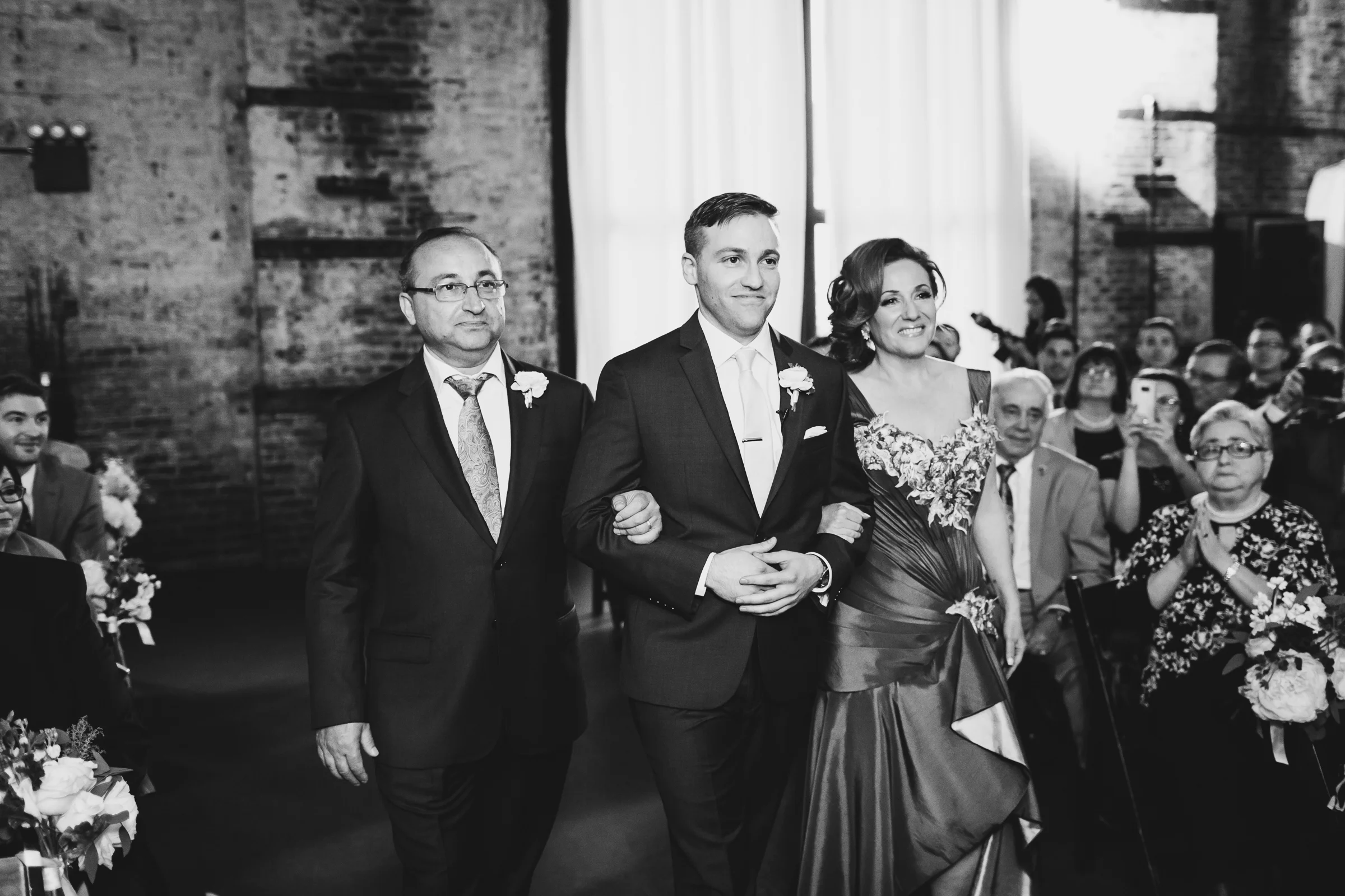 The-Green-Building-Brooklyn-New-York-Creative-Documentary-Wedding-Photography-75.jpg