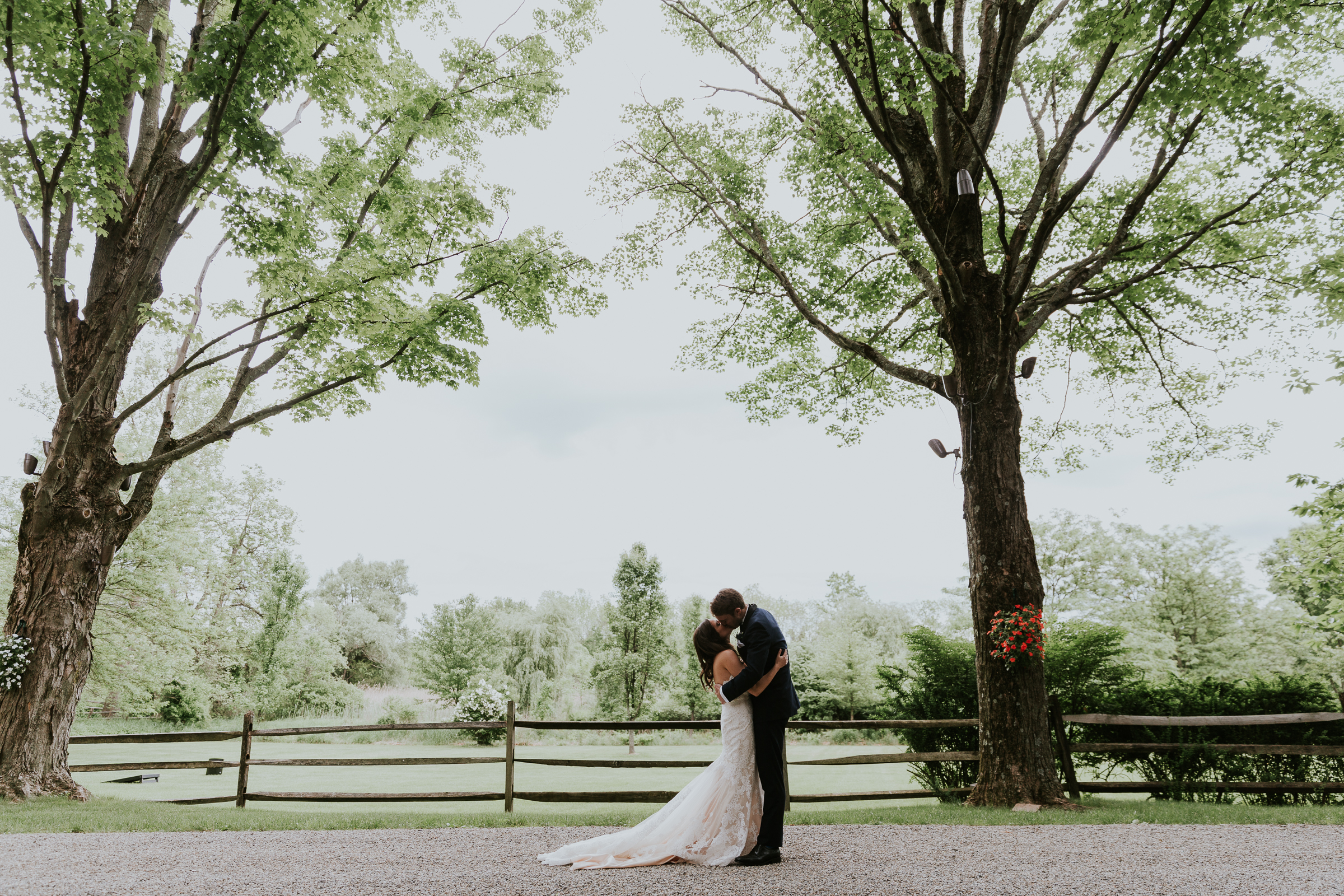 Crossed-Keys-Estate-Andover-NJ-Fine-Art-Documentary-Wedding-Photographer-43.jpg