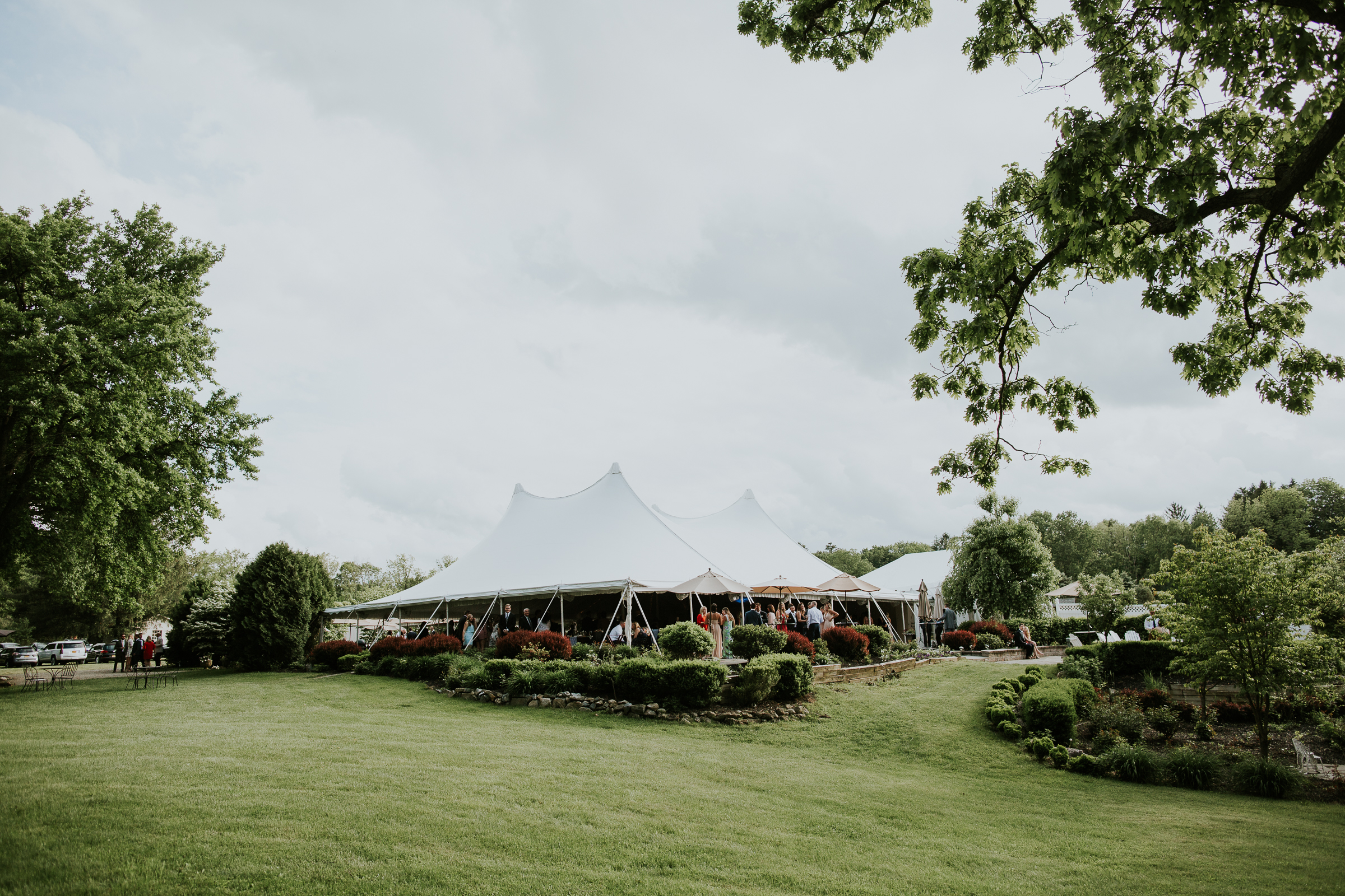 Crossed-Keys-Estate-Andover-NJ-Fine-Art-Documentary-Wedding-Photographer-117.jpg