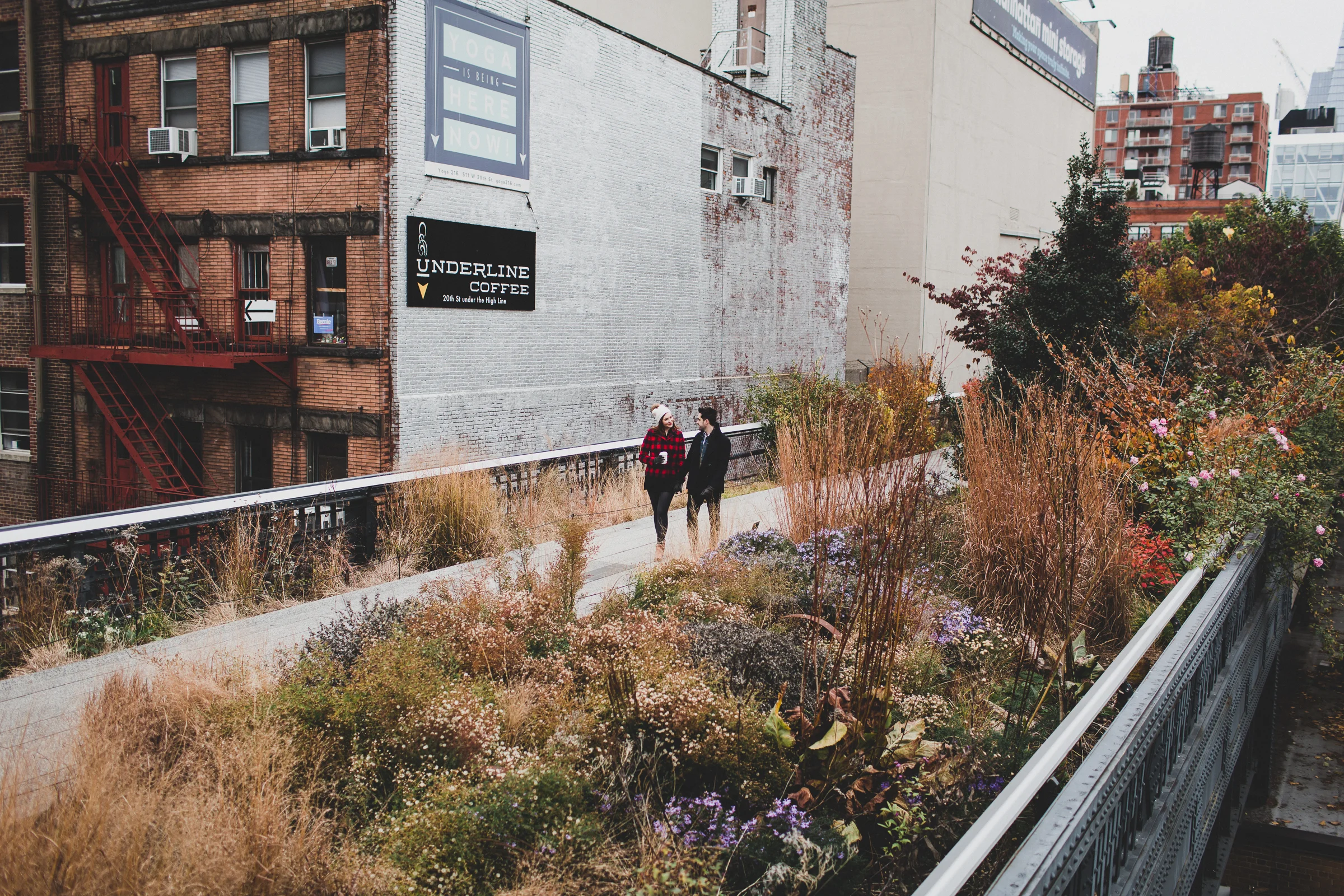 The-High-Line-Manhattan-Fall-Engagement-Photos-by-Elvira-Kalviste-Photography-17.jpg