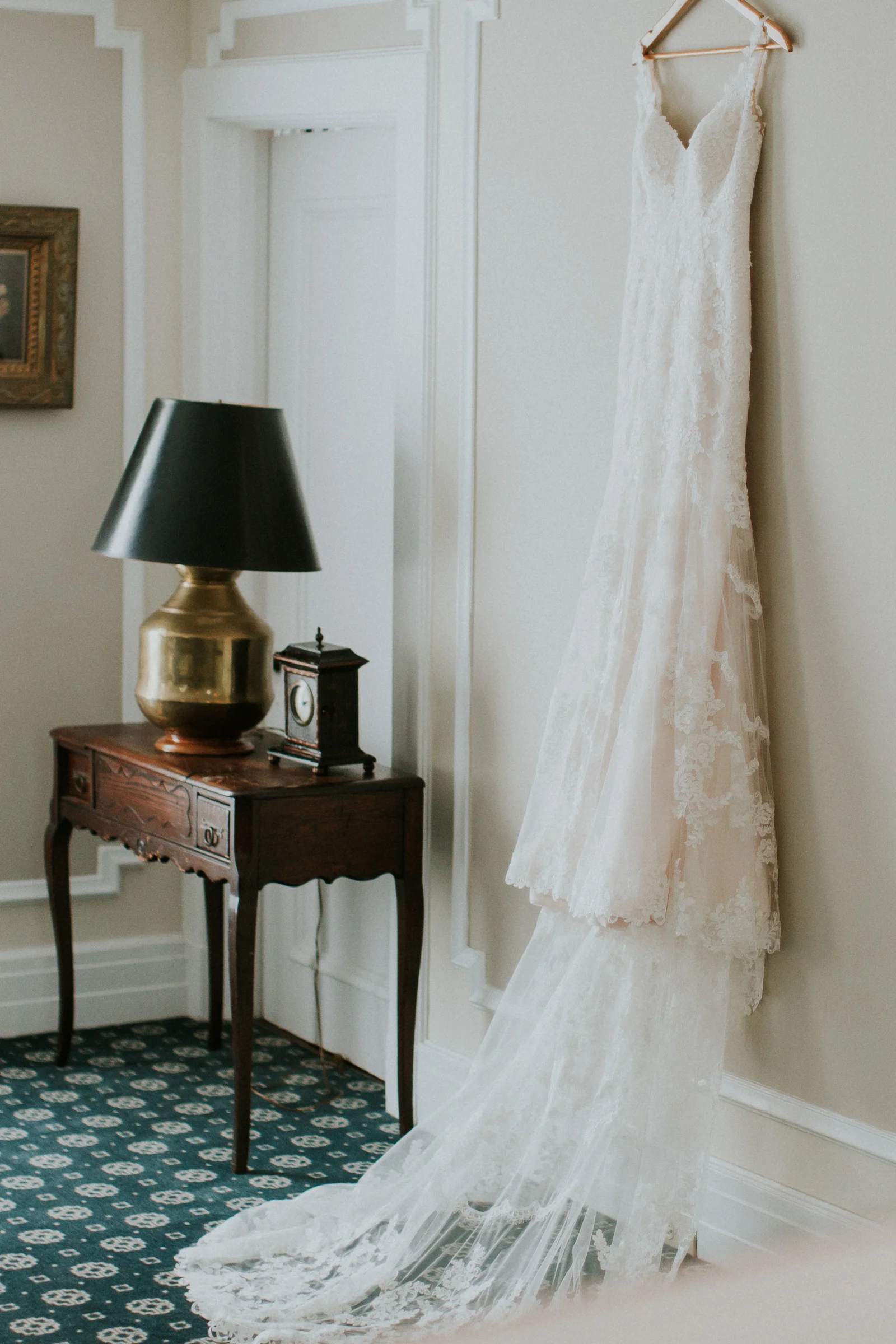 CV-Rich-Mansion-White-Plains-New-York-Fine-Art-Documentary-Wedding-Photography-1.jpg