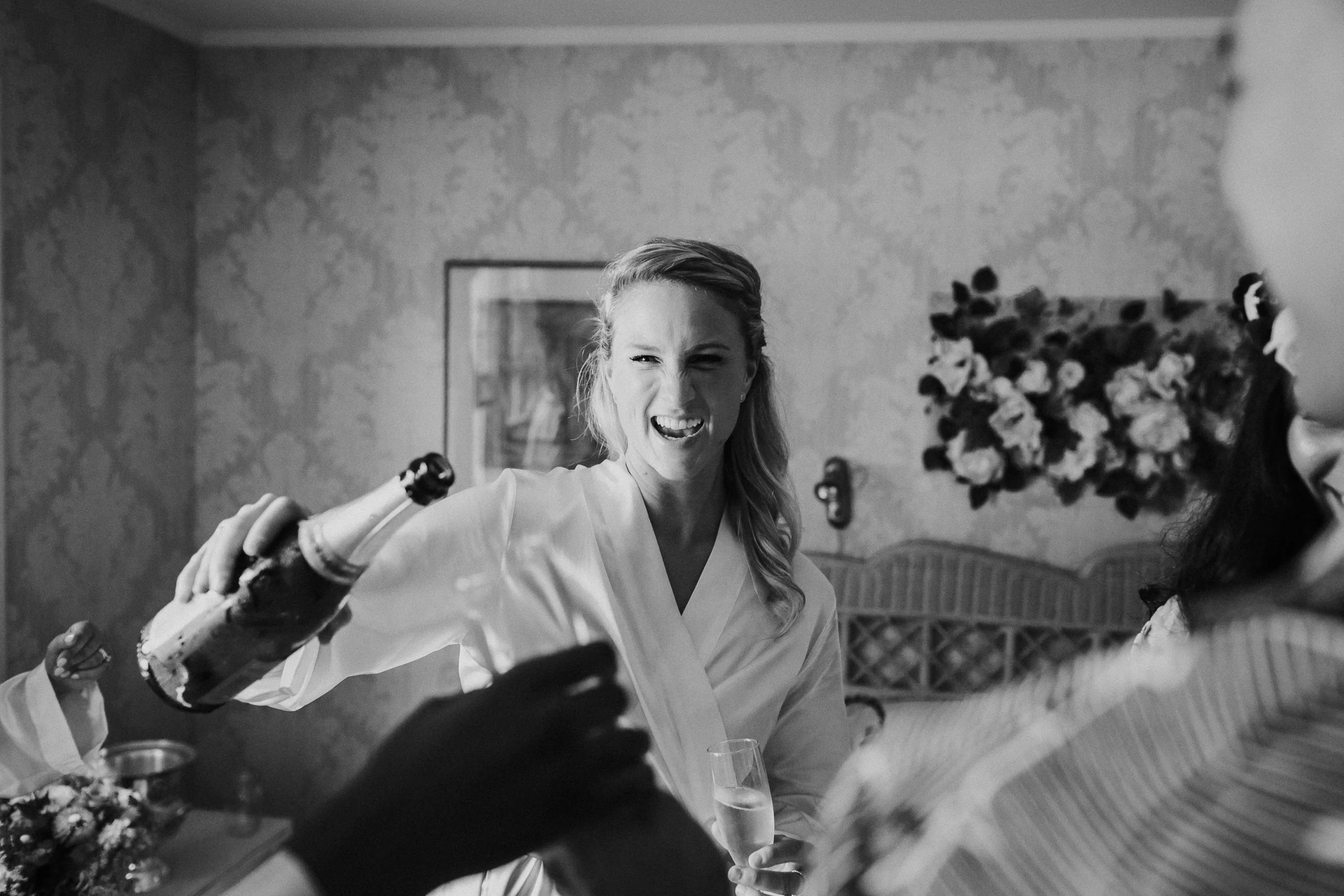 Backyard-Intimate-Adventurous-Destination-Wedding-Darien-Connecticut-Documentary-Wedding-Photography-16.jpg