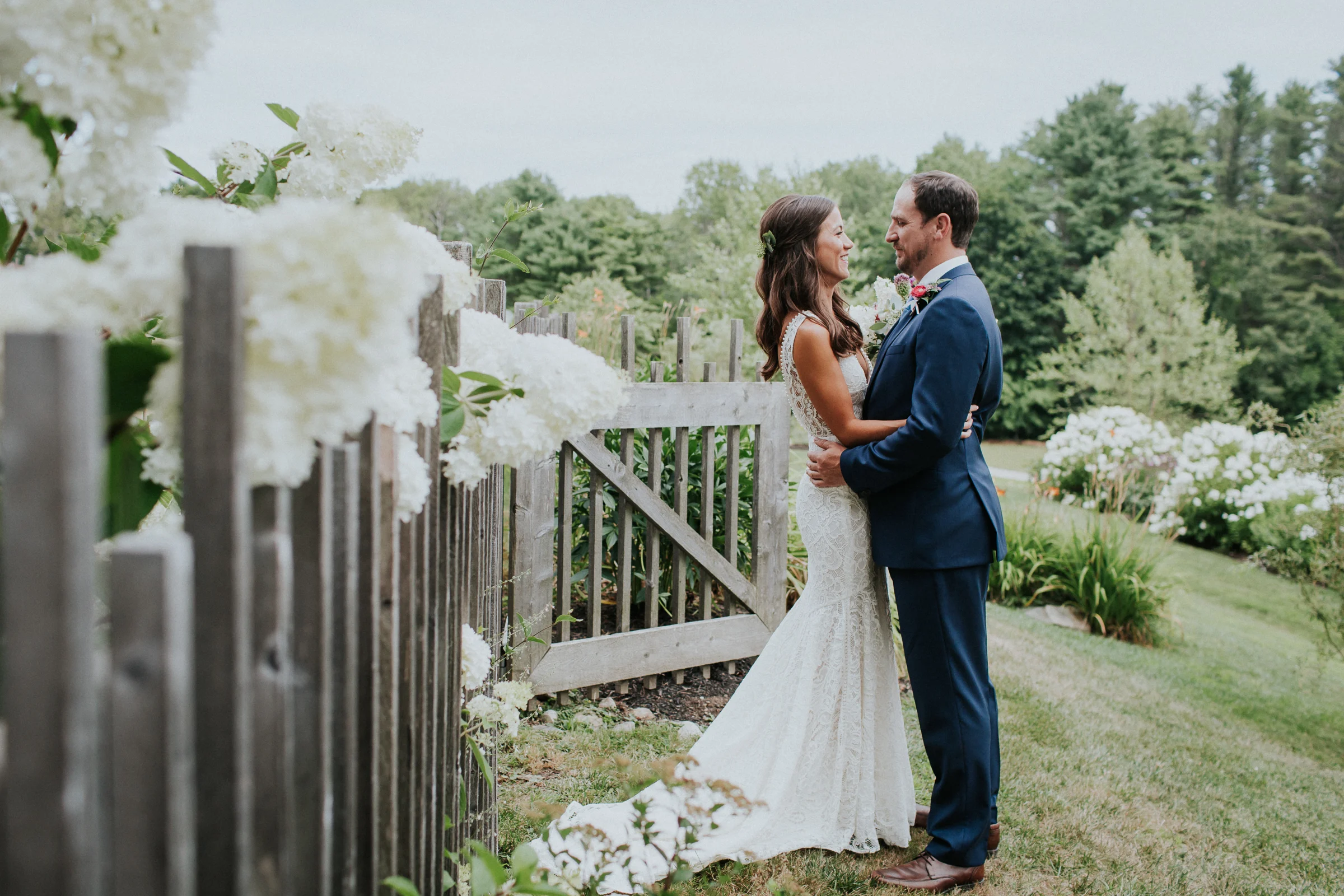 Marianmade-Farm-Wiscasset-Maine-Fine-Art-Documentary-Wedding-Photographer-Elvira-Kalviste-Photography-34.jpg