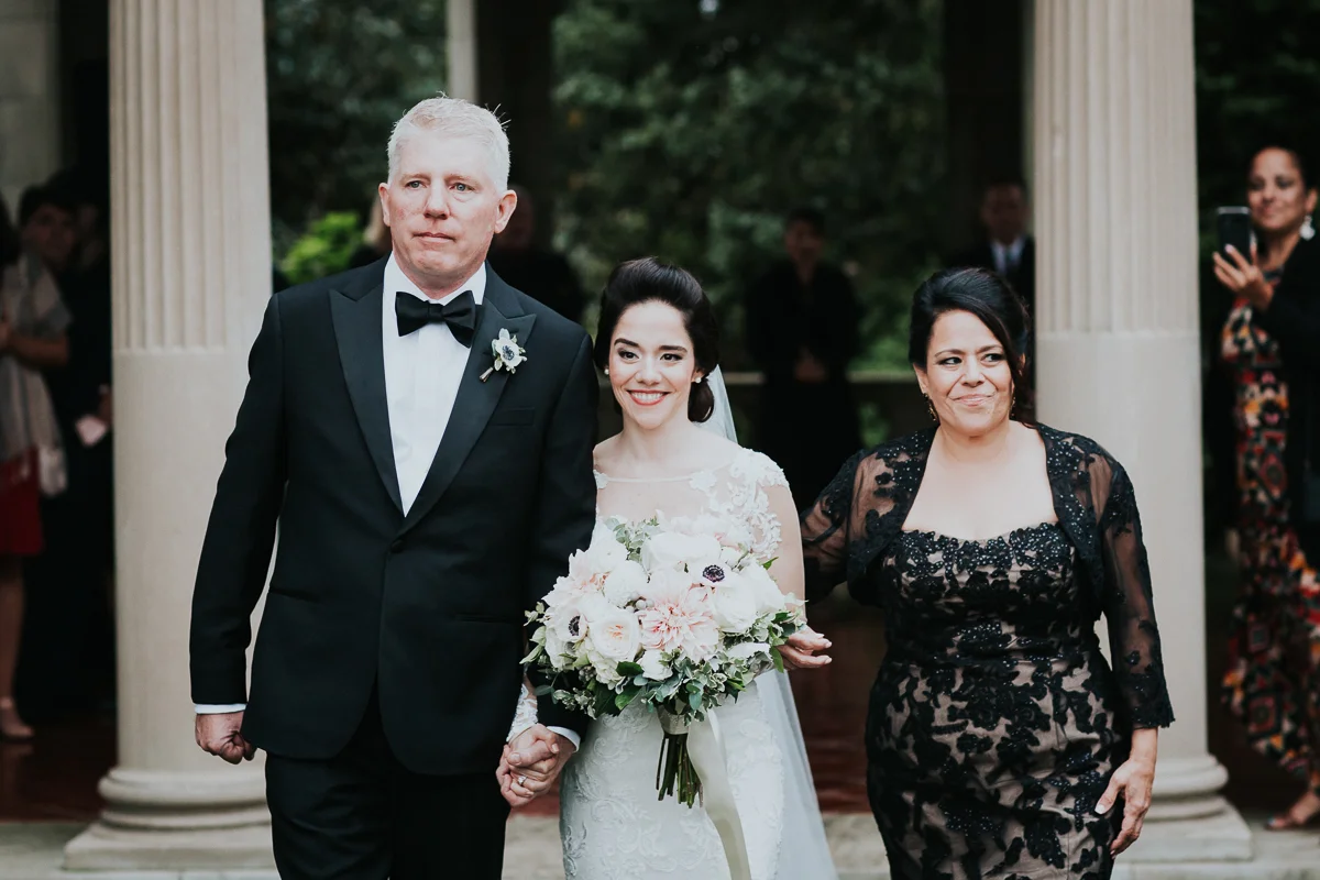 Eolia-Mansion-Harkness-Memorial-Park-Connecticut-Documentary-Wedding-Photographer-54.jpg