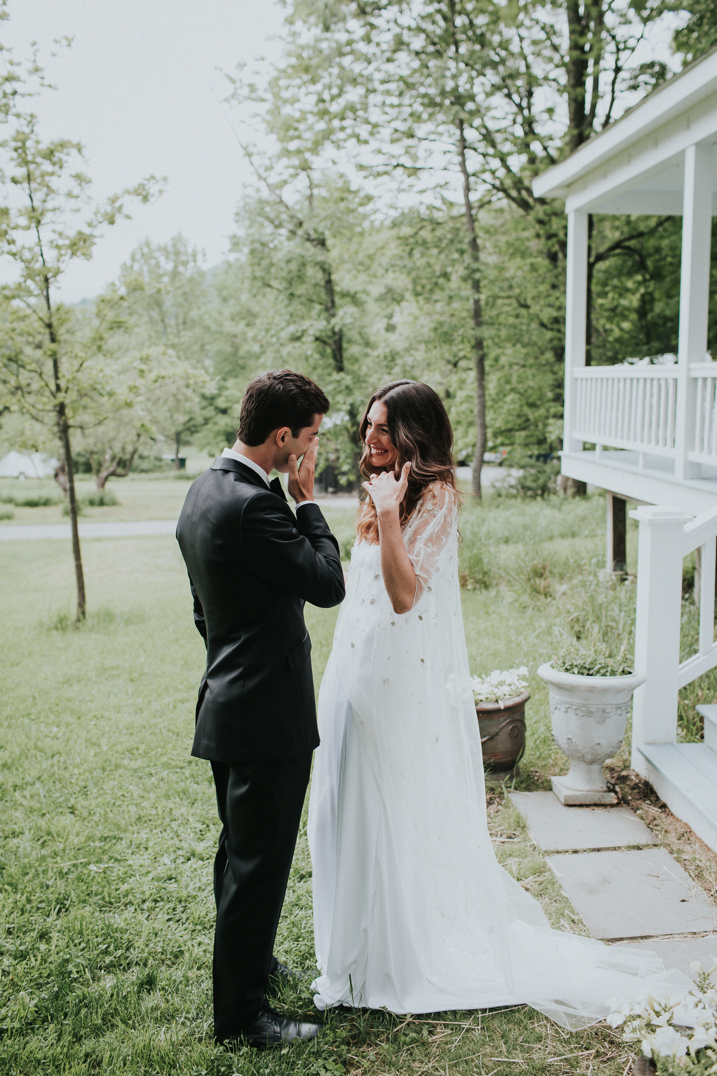 Handsome-Hollow-Long-Eddy-Catskills-New-York-Fine-Art-Documentary-Wedding-Photographer-29.jpg