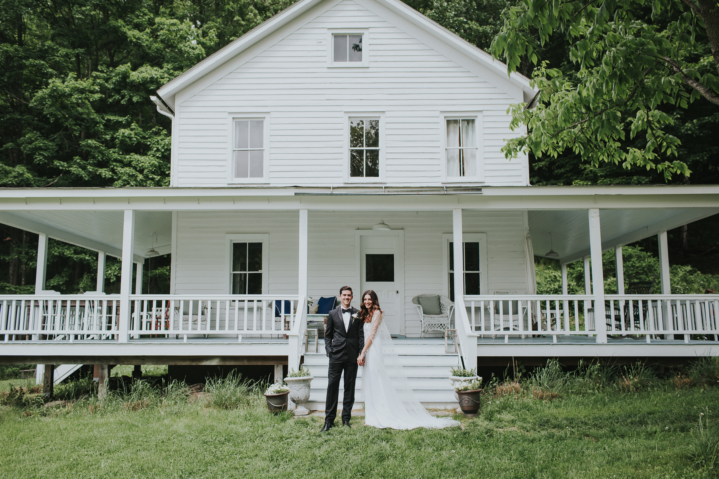 Handsome-Hollow-Long-Eddy-Catskills-New-York-Fine-Art-Documentary-Wedding-Photographer-32.jpg