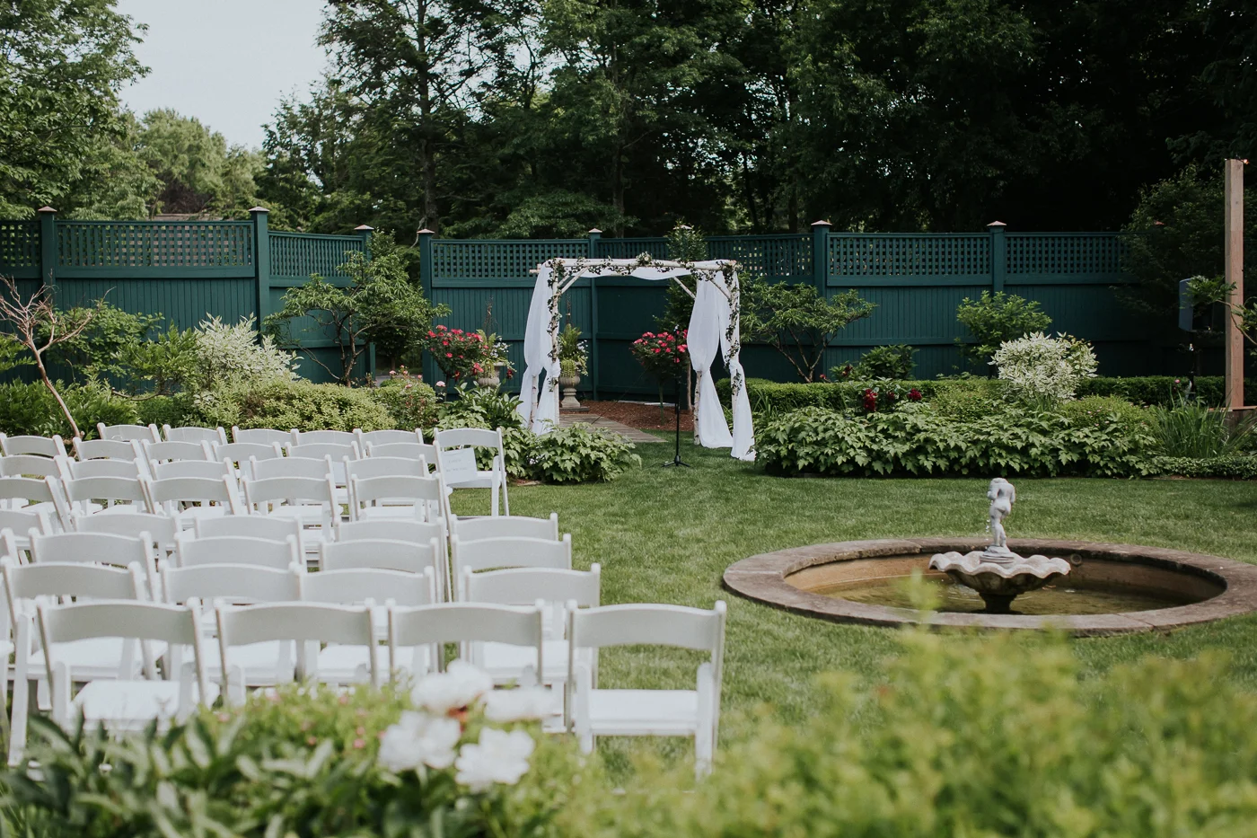 Darien-Community-Association-CT-Documentary-Wedding-Photographer-40.jpg
