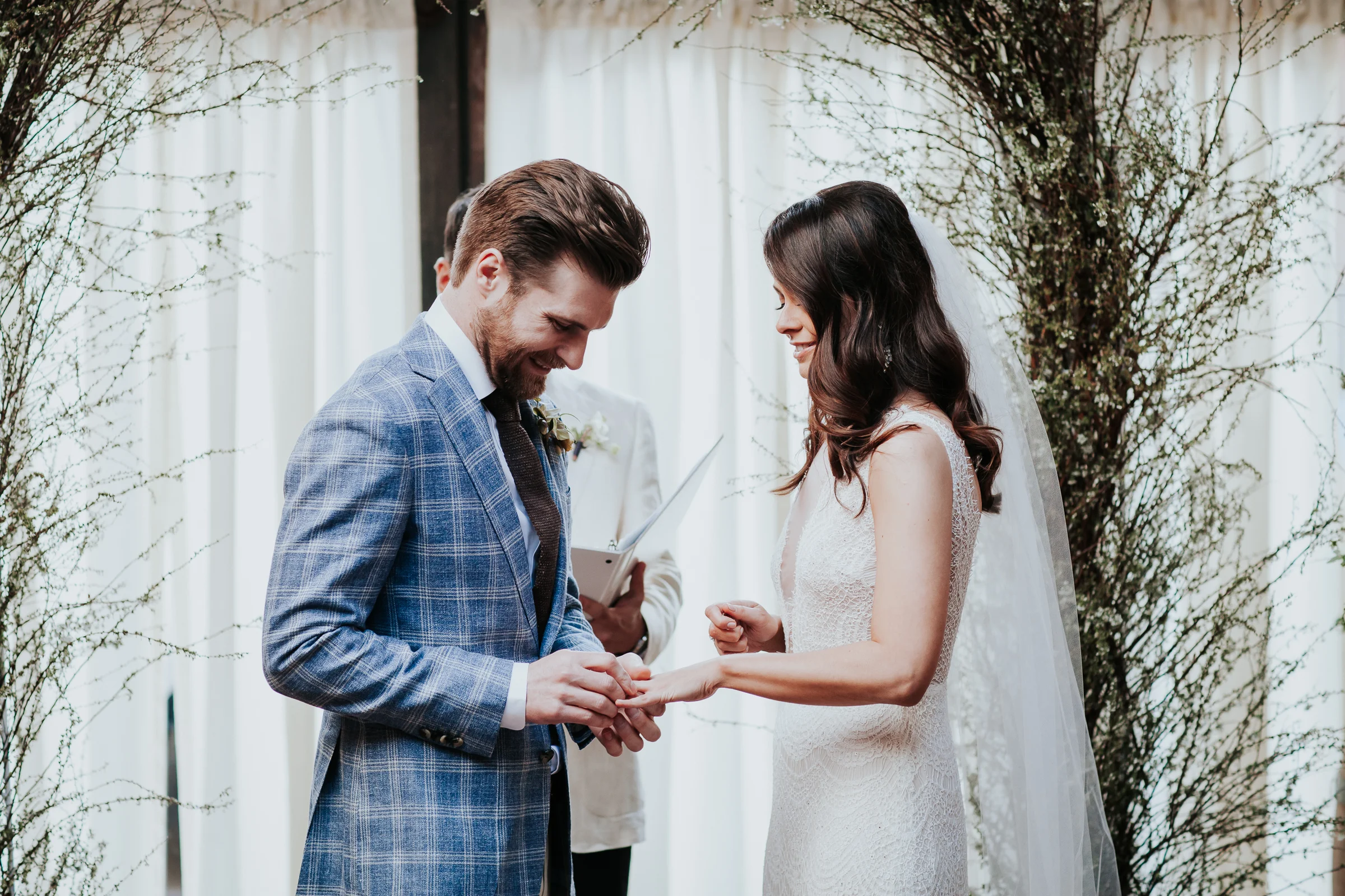 Brooklyn-Winery-Spring-Wedding-Photography-NYC-Natural-Documentary-Wedding-Photographer-75.jpg