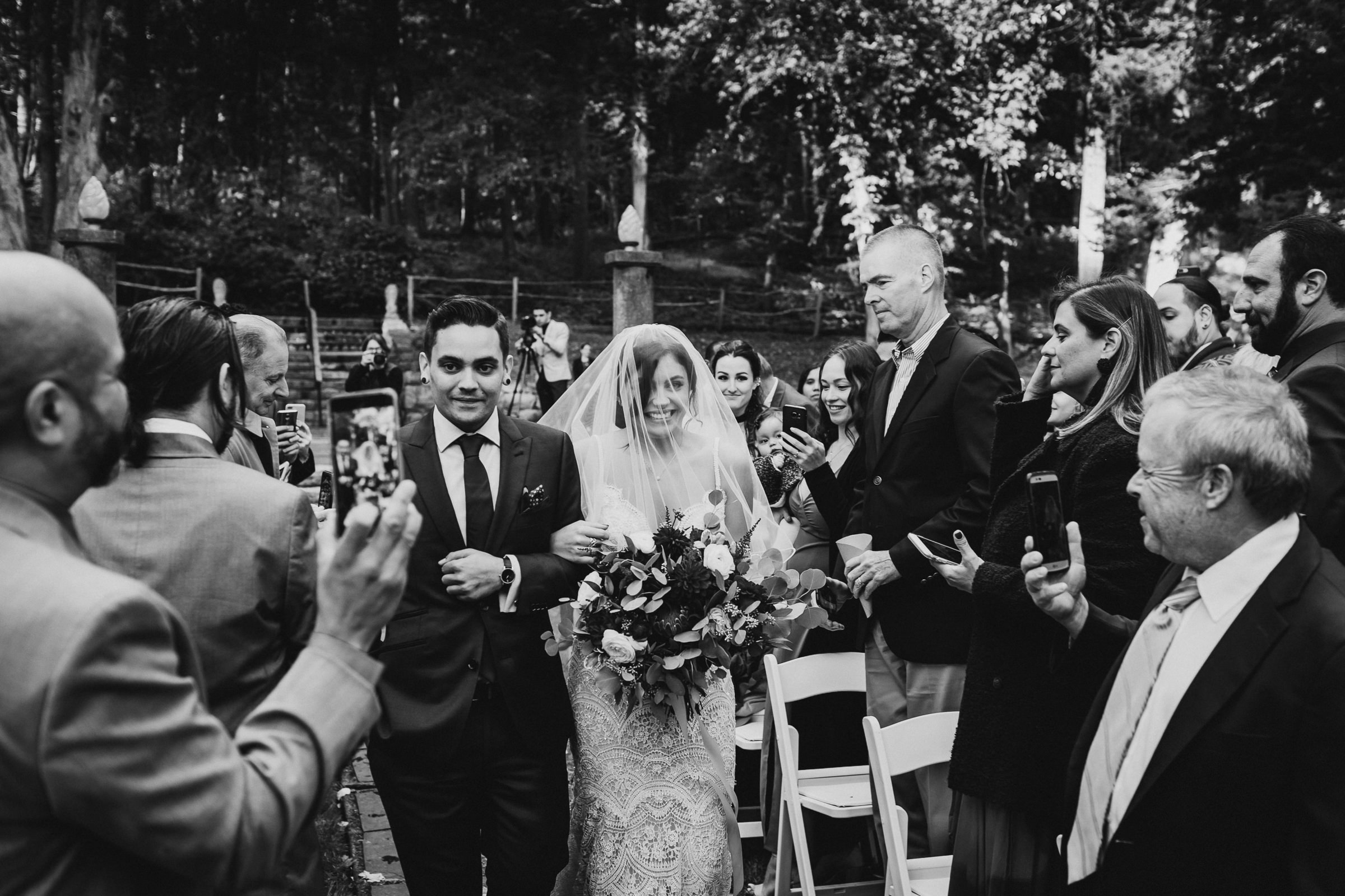 Arrow-Park-Monroe-NY-Documentary-Wedding-Photographer-50.jpg