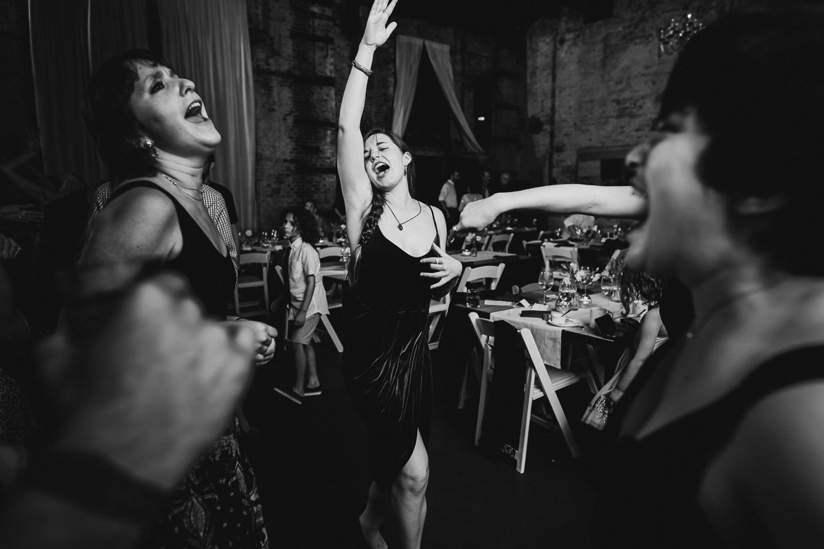 The-Green-Building-Jewish-Wedding-NYC-Brooklyn-Documentary-Wedding-Photographer-96.jpg