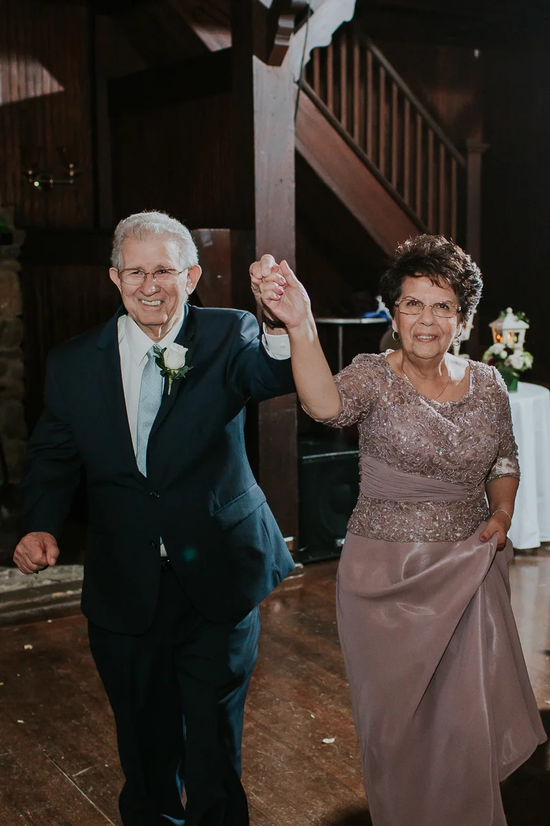 The-Water-Witch-Club-at-Monmouth-Hills-NJ-Documentary-Wedding-Photographer-67.jpg