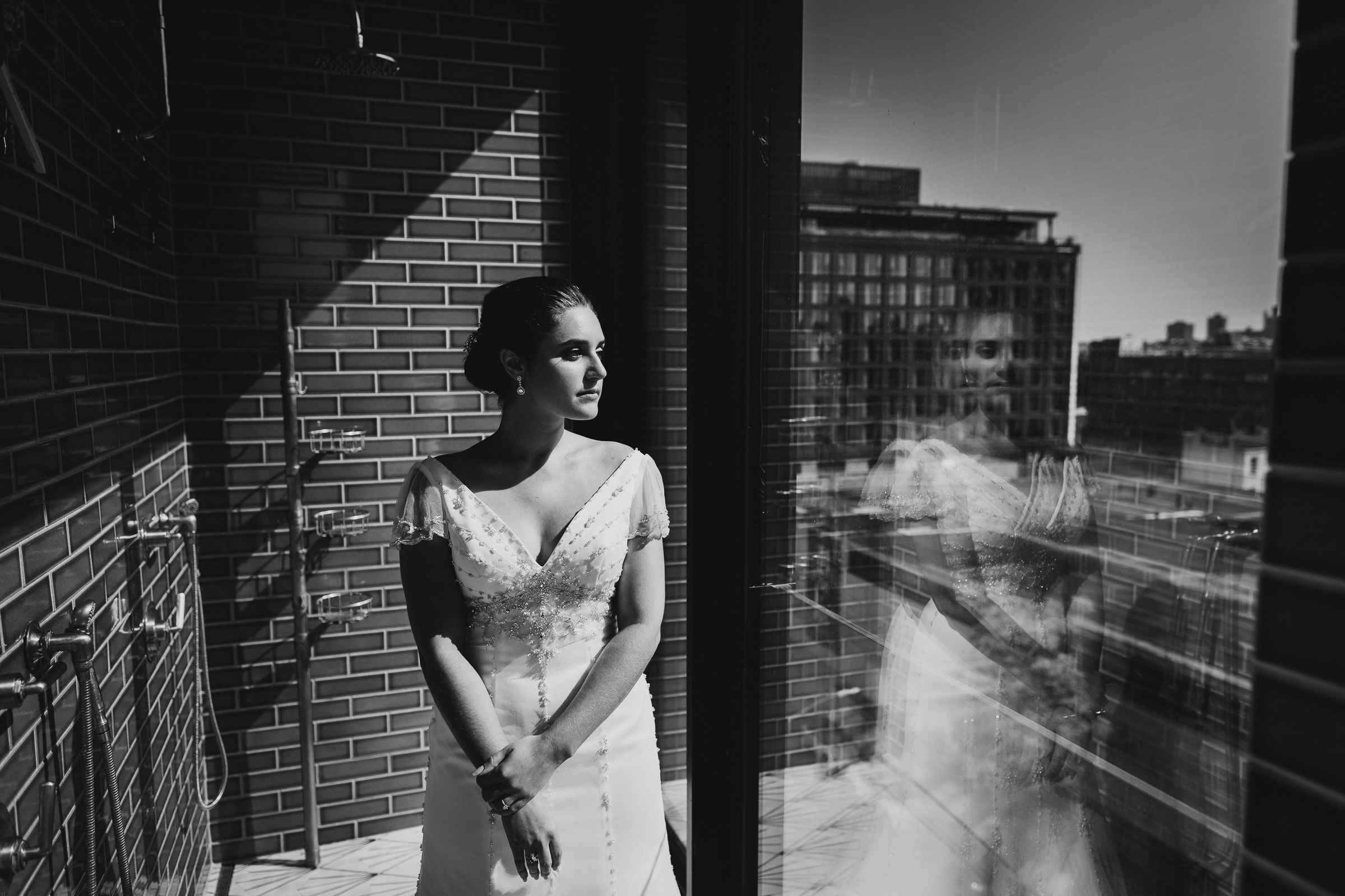 Brooklyn-Winery-NYC-Editorial-Documentary-Wedding-Photographer-Gina-Oli-18.jpg