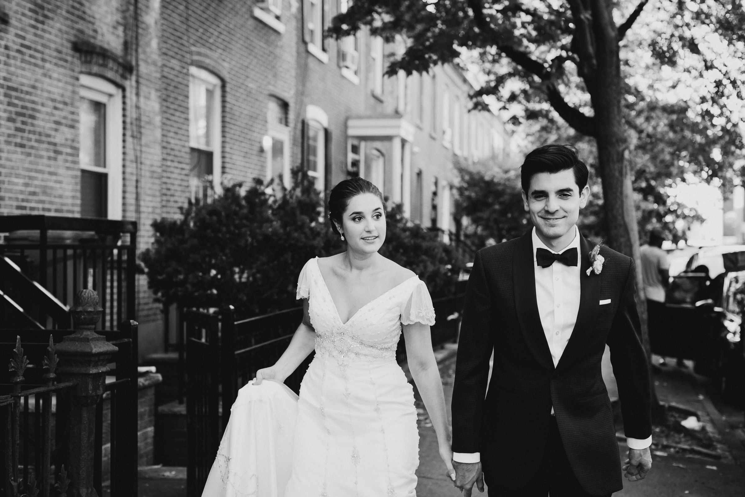 Brooklyn-Winery-NYC-Editorial-Documentary-Wedding-Photographer-Gina-Oli-49.jpg