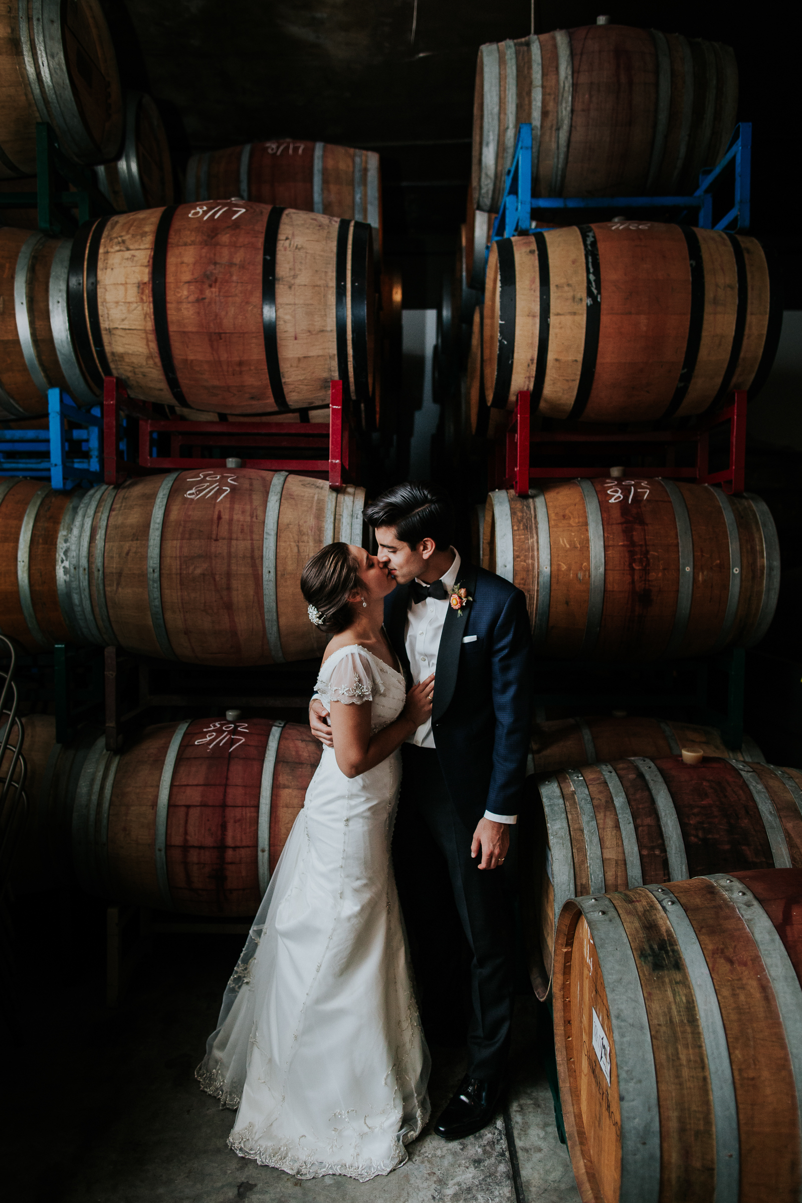 Brooklyn-Winery-NYC-Editorial-Documentary-Wedding-Photographer-Gina-Oli-113.jpg