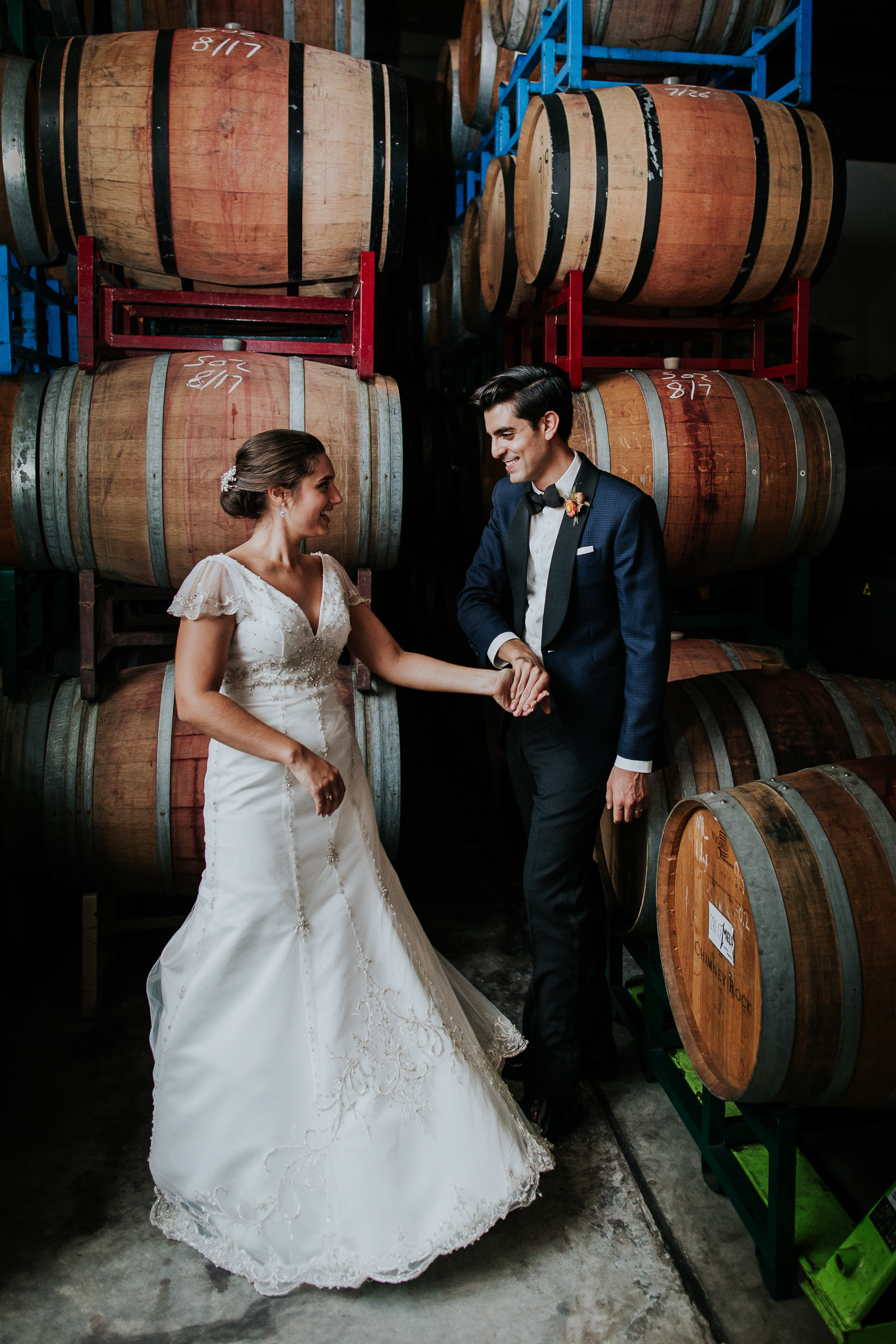 Brooklyn-Winery-NYC-Editorial-Documentary-Wedding-Photographer-Gina-Oli-114.jpg