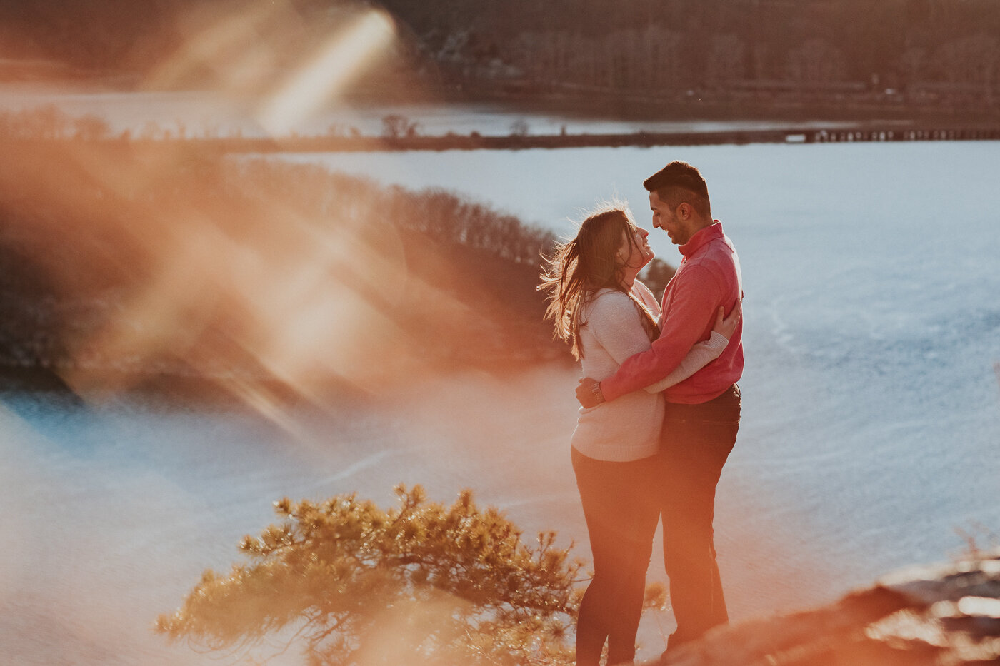 BearMountainStateParkEngagmentPhotos-43.jpg