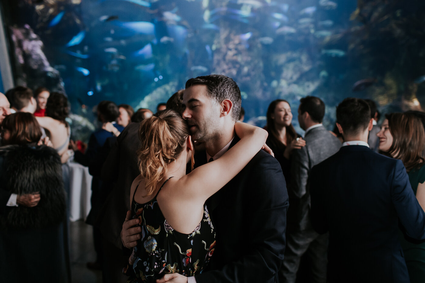 Seattle-Aquarium-Documentary-Wedding-Photographer-94.jpg
