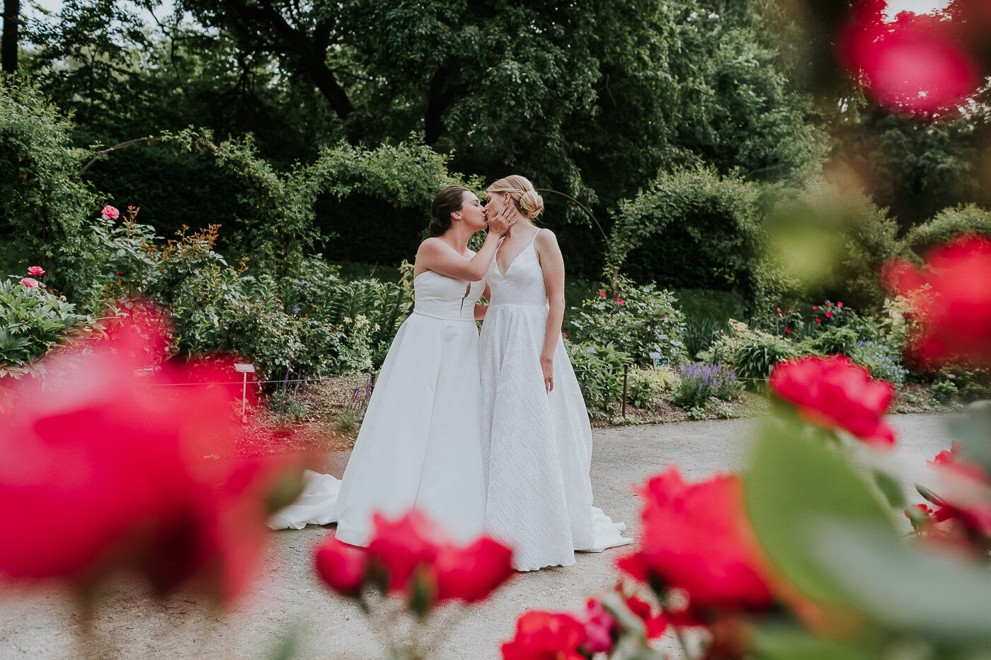 The-Palm-House-Brooklyn-Botanic-Garden-Summer-Same-Sex-Wedding-NYC-Documentary-Wedding-Photographer-38.jpg