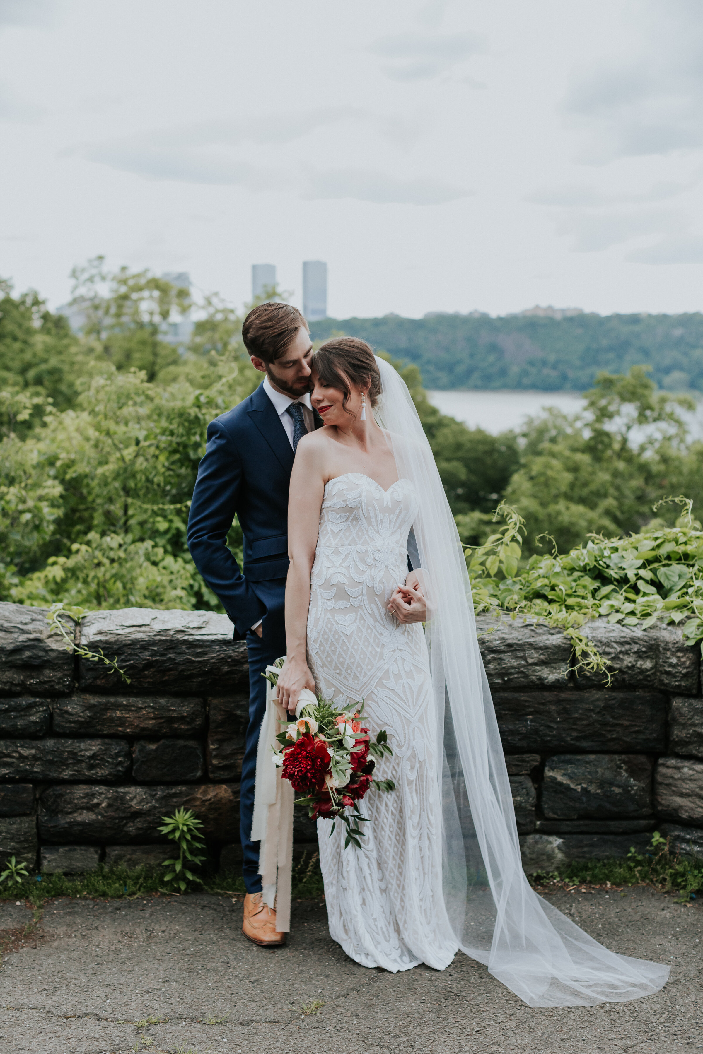 Fort-Tryon-Park-Elopement-NYC-Intimate-Wedding-Photographer-24.jpg