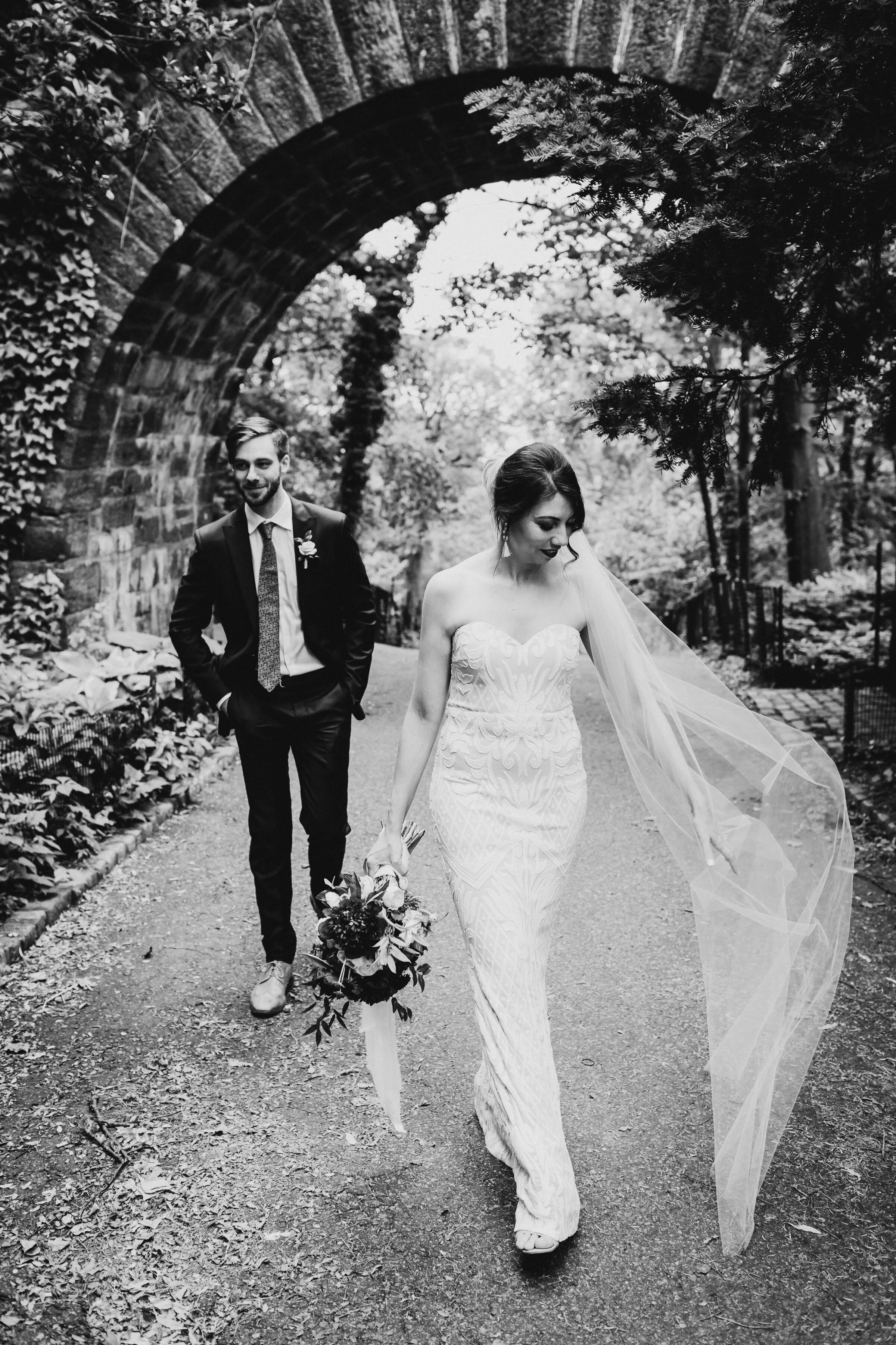 Fort-Tryon-Park-Elopement-NYC-Intimate-Wedding-Photographer-31.jpg