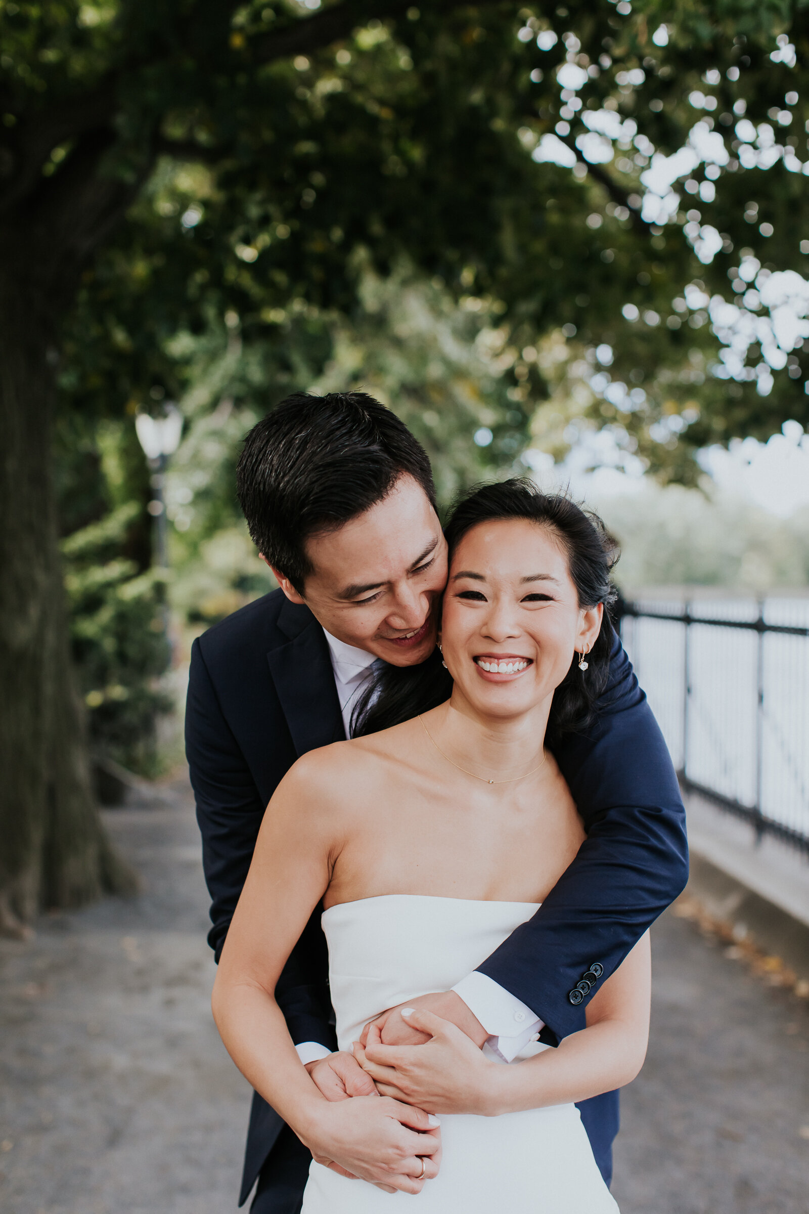 Ladies-Pavilion-Central-Park-Microwedding-NYC-Documentary-Elopement-Photographer-16.jpg