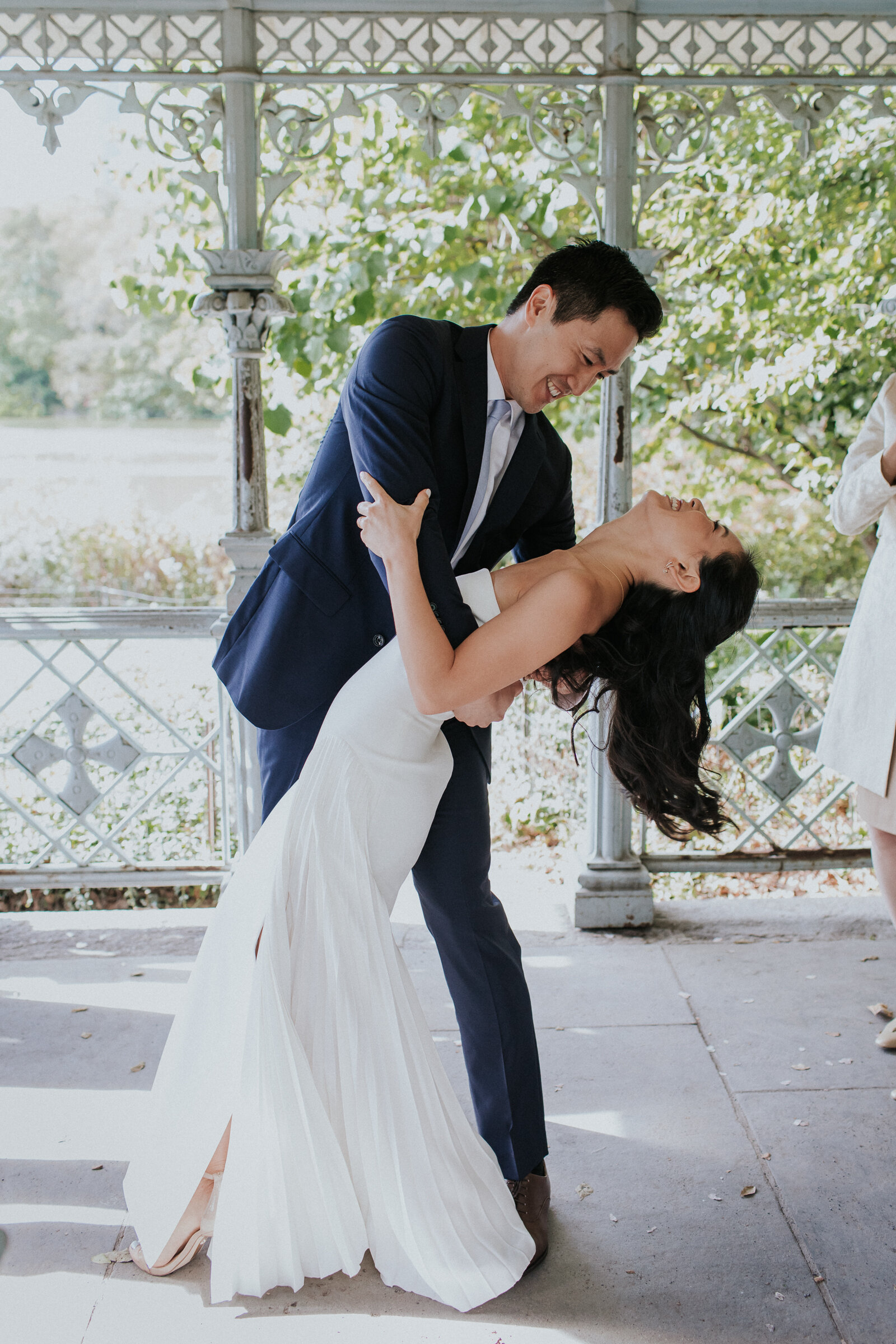 Ladies-Pavilion-Central-Park-Microwedding-NYC-Documentary-Elopement-Photographer-36.jpg