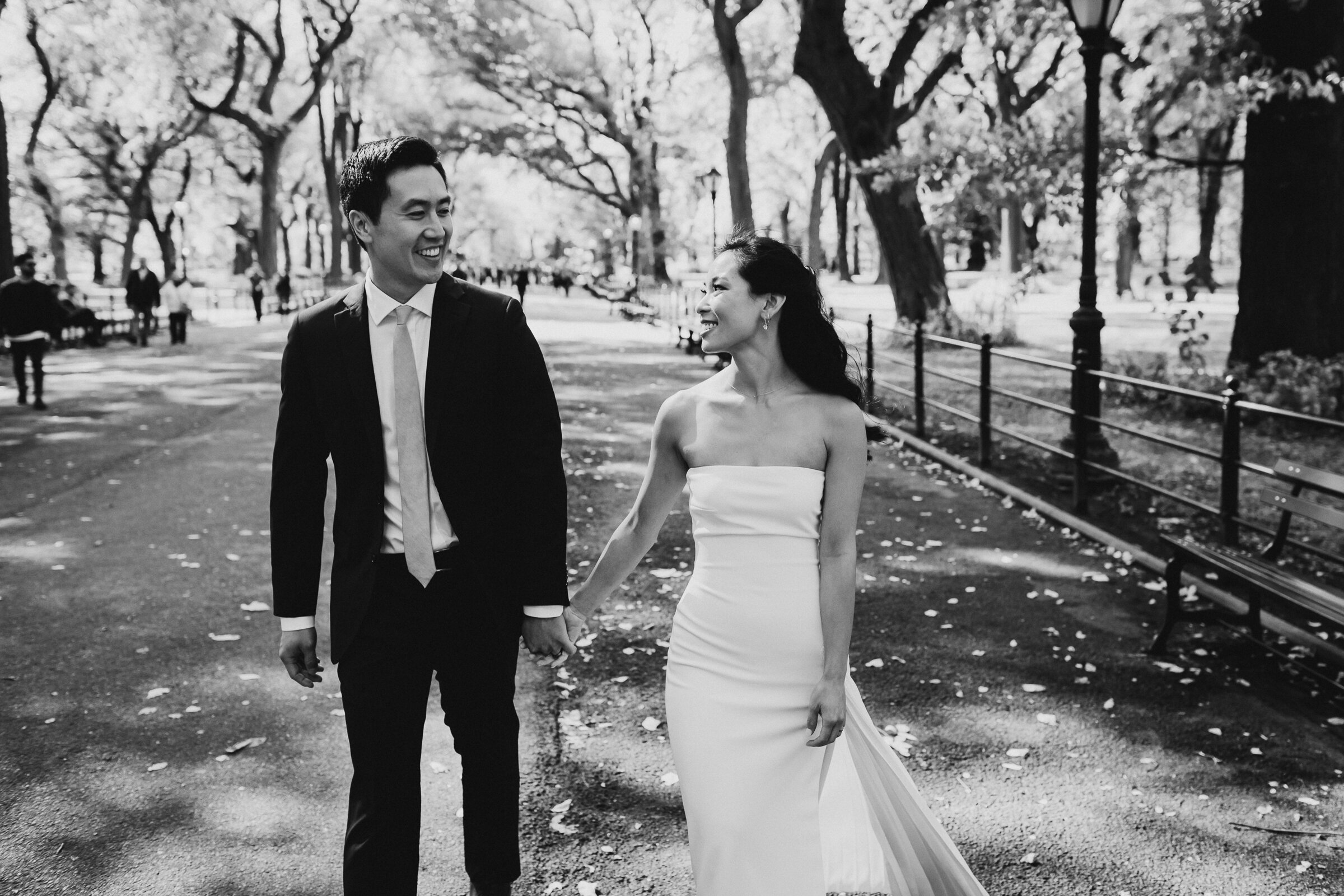 Ladies-Pavilion-Central-Park-Microwedding-NYC-Documentary-Elopement-Photographer-67.jpg