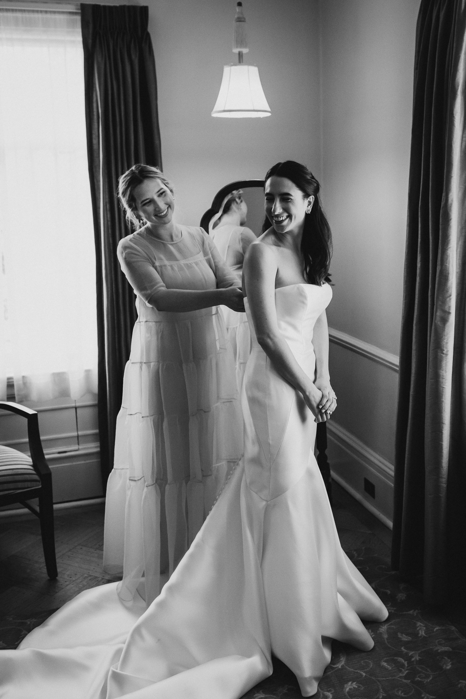 Eolia-Mansion-Wedding-Waterford-CT-Documentary-Wedding-Photographer-4.jpg