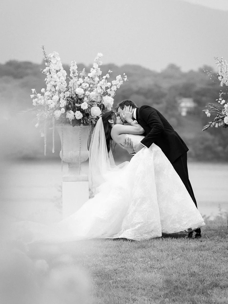 It&rsquo;s the hugs after the ceremony for me ❤️
#privateestatewedding #aprivateestate #nycweddingphotographer #brooklynweddingphotographer #hudsonvalleyweddingphotographer #catskillsweddingphotographer #documentaryweddingphotography

@rsmoorie149 
P