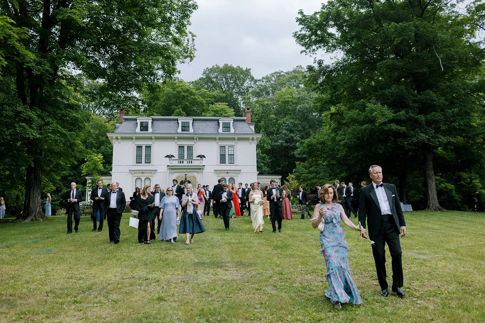 Germantown-NY-Private-Estate-Events-Documentary-Wedding-Photographer-046.JPG